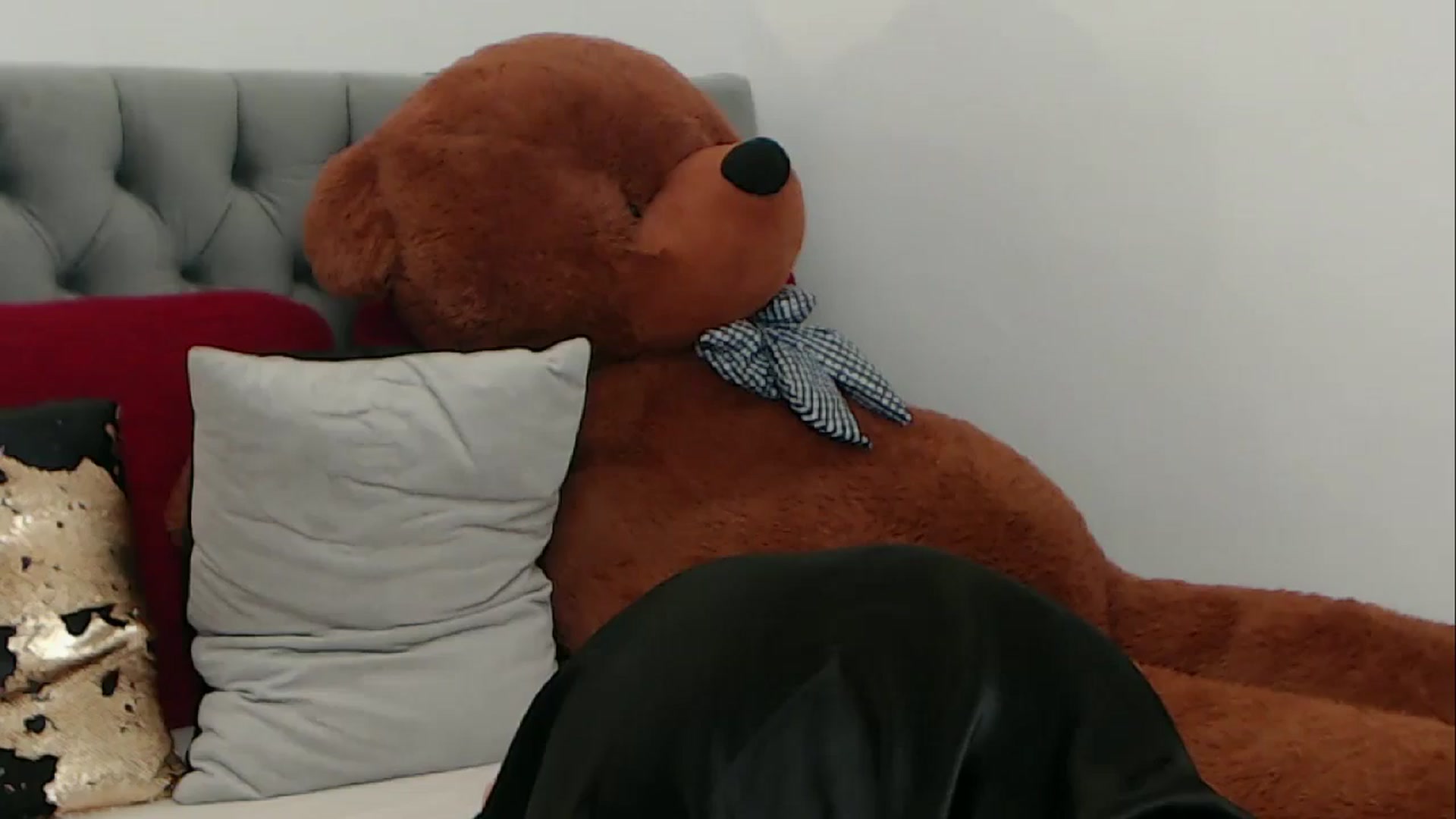 Gallery image thumbnail from BreeKanne's myfreecams stream on, 01/21/2026, 17:40 image 13 of 20