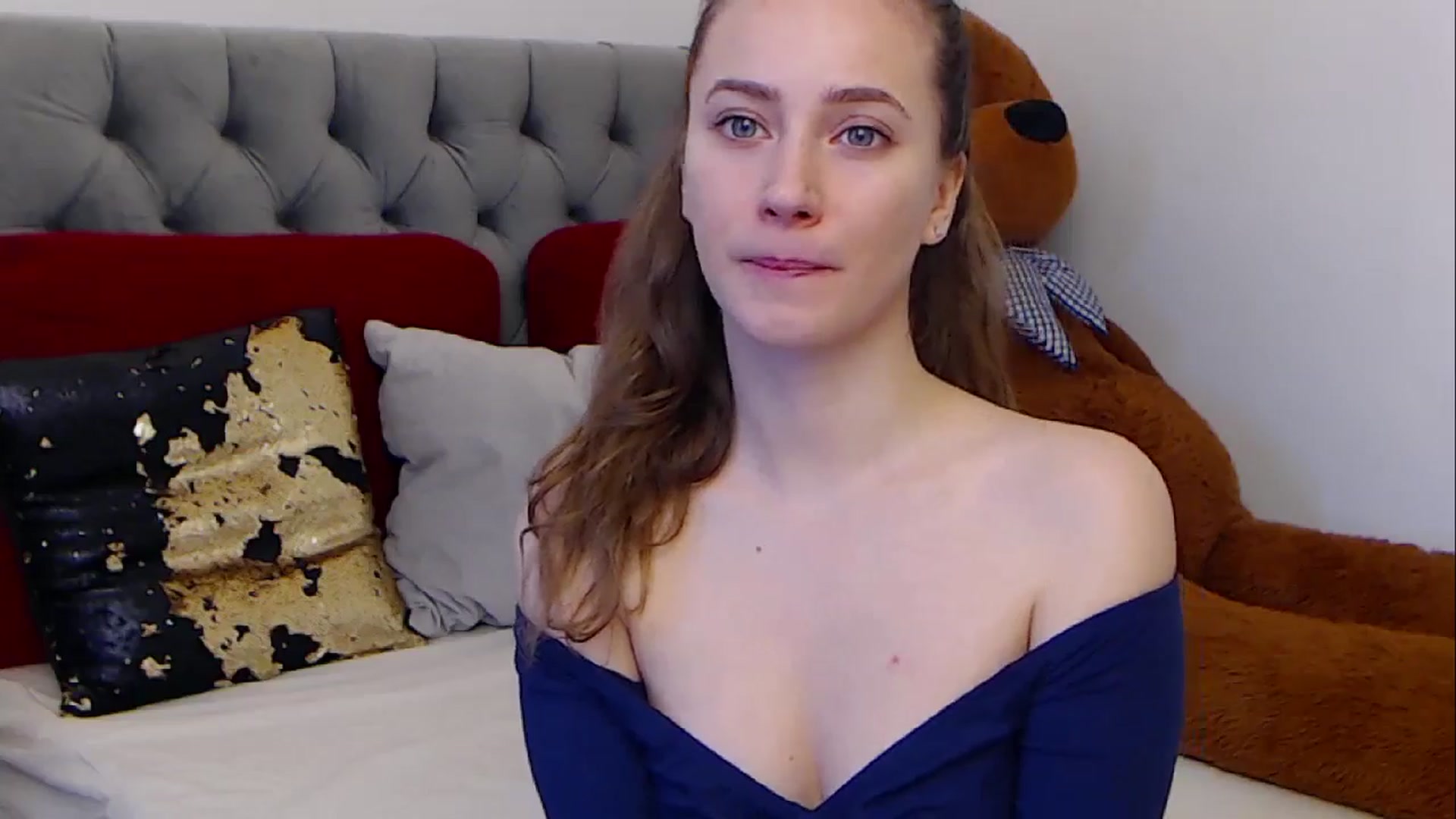 Gallery image thumbnail from BreeKanne's myfreecams stream on, 02/19/2026, 09:46 image 4 of 20