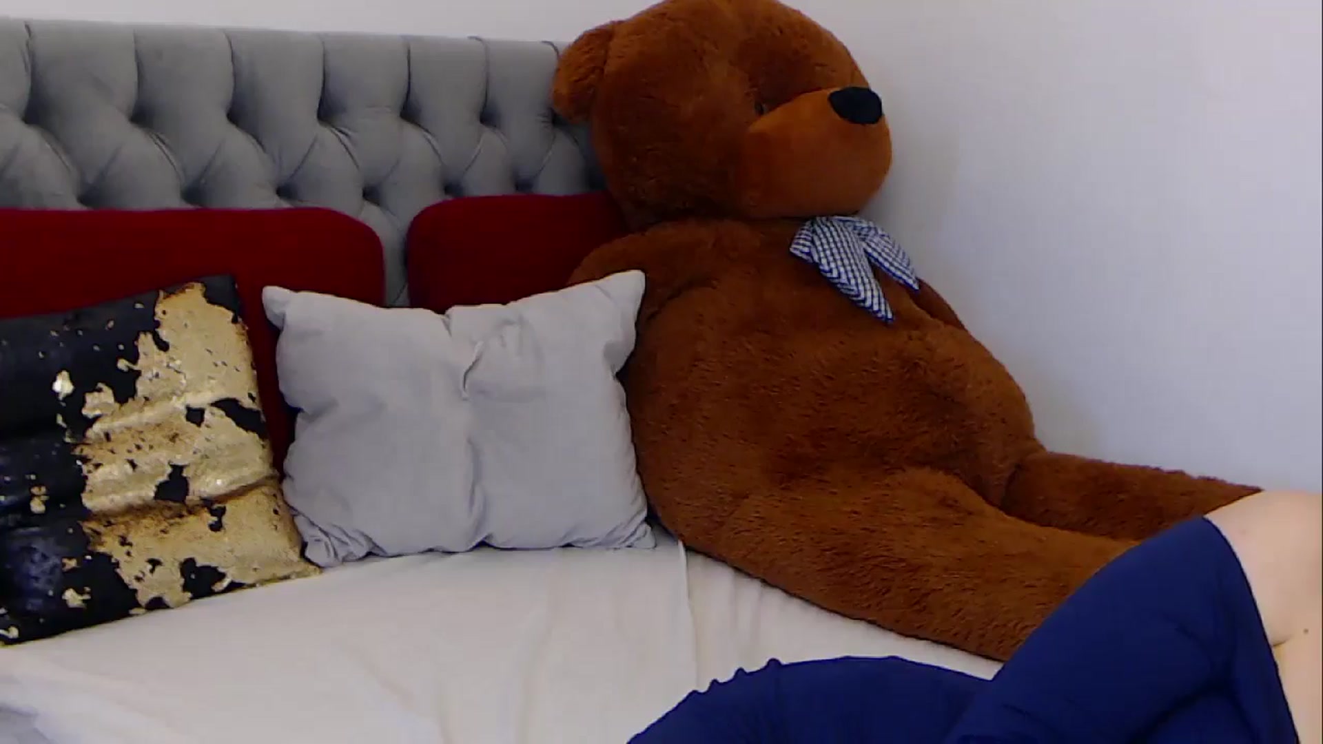 Gallery image thumbnail from BreeKanne's myfreecams stream on, 02/19/2026, 10:29 image 5 of 20