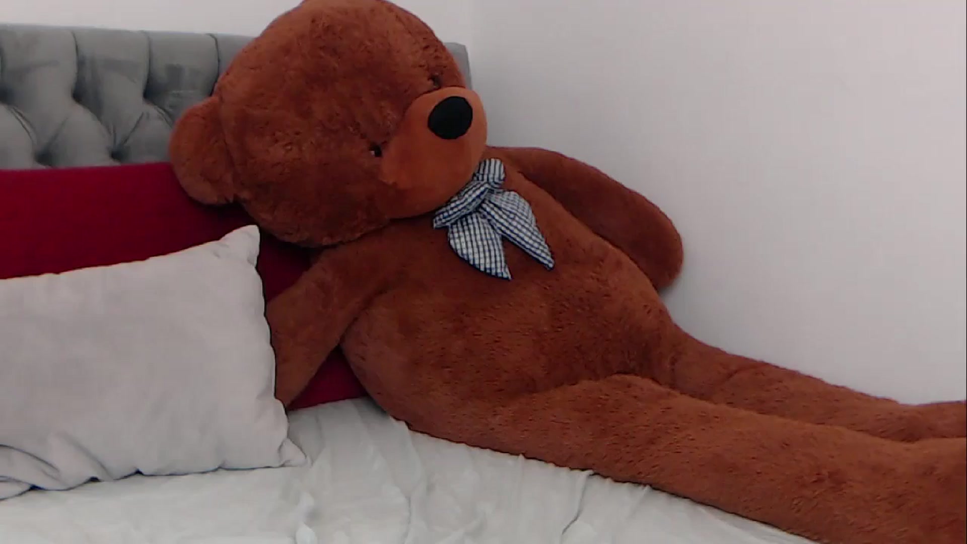 Gallery image thumbnail from BreeKanne's myfreecams stream on, 03/27/2026, 06:35 image 1 of 20