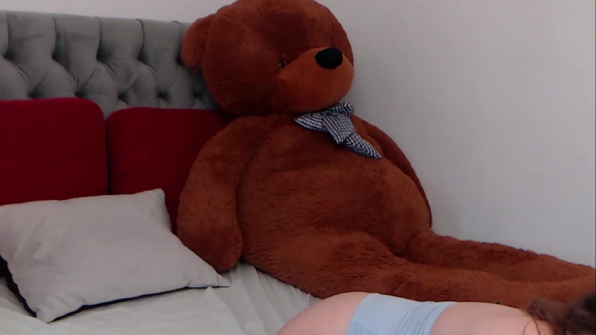 Gallery image thumbnail from BreeKanne's myfreecams stream on, 04/07/2026, 06:33 image 4 of 20