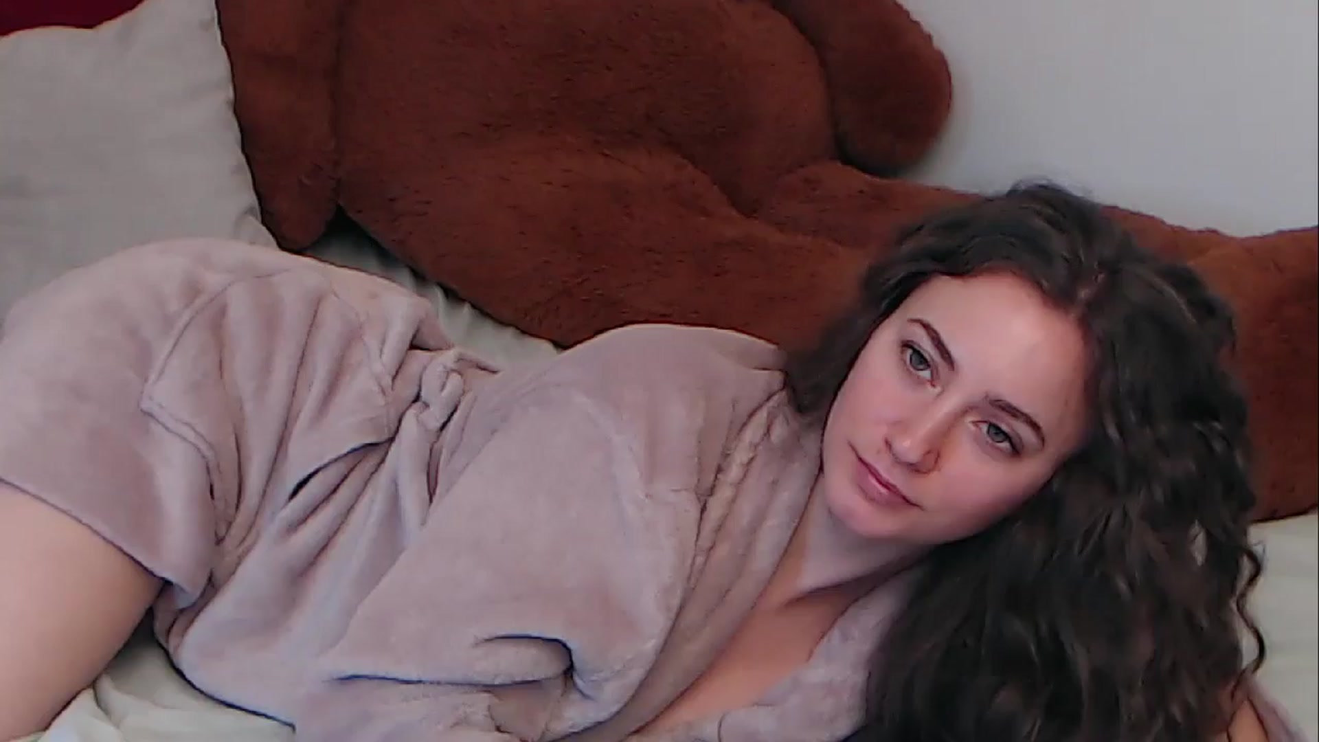 Gallery image thumbnail from BreeKanne's myfreecams stream on, 04/15/2026, 08:55 image 19 of 20