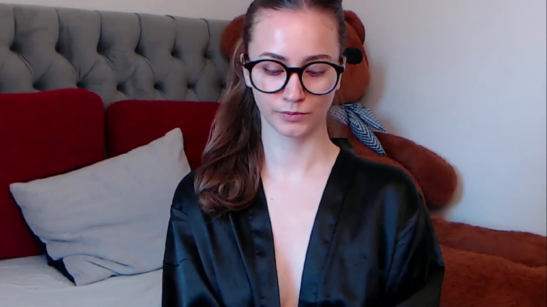 Gallery image thumbnail from BreeKanne's myfreecams stream on, 04/19/2026, 08:09 image 10 of 20
