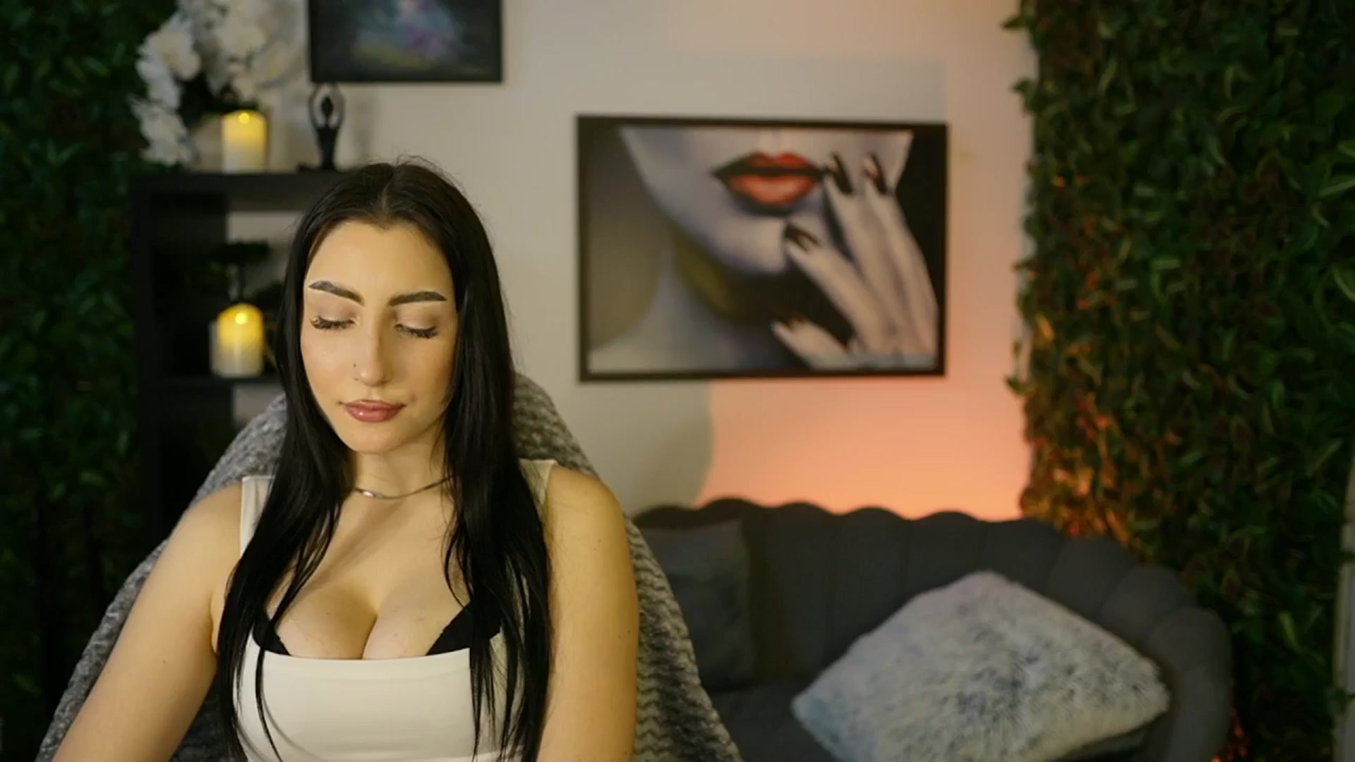 Gallery image thumbnail from Bree_Morgan's myfreecams stream on, 06/02/2025, 14:54 image 11 of 20