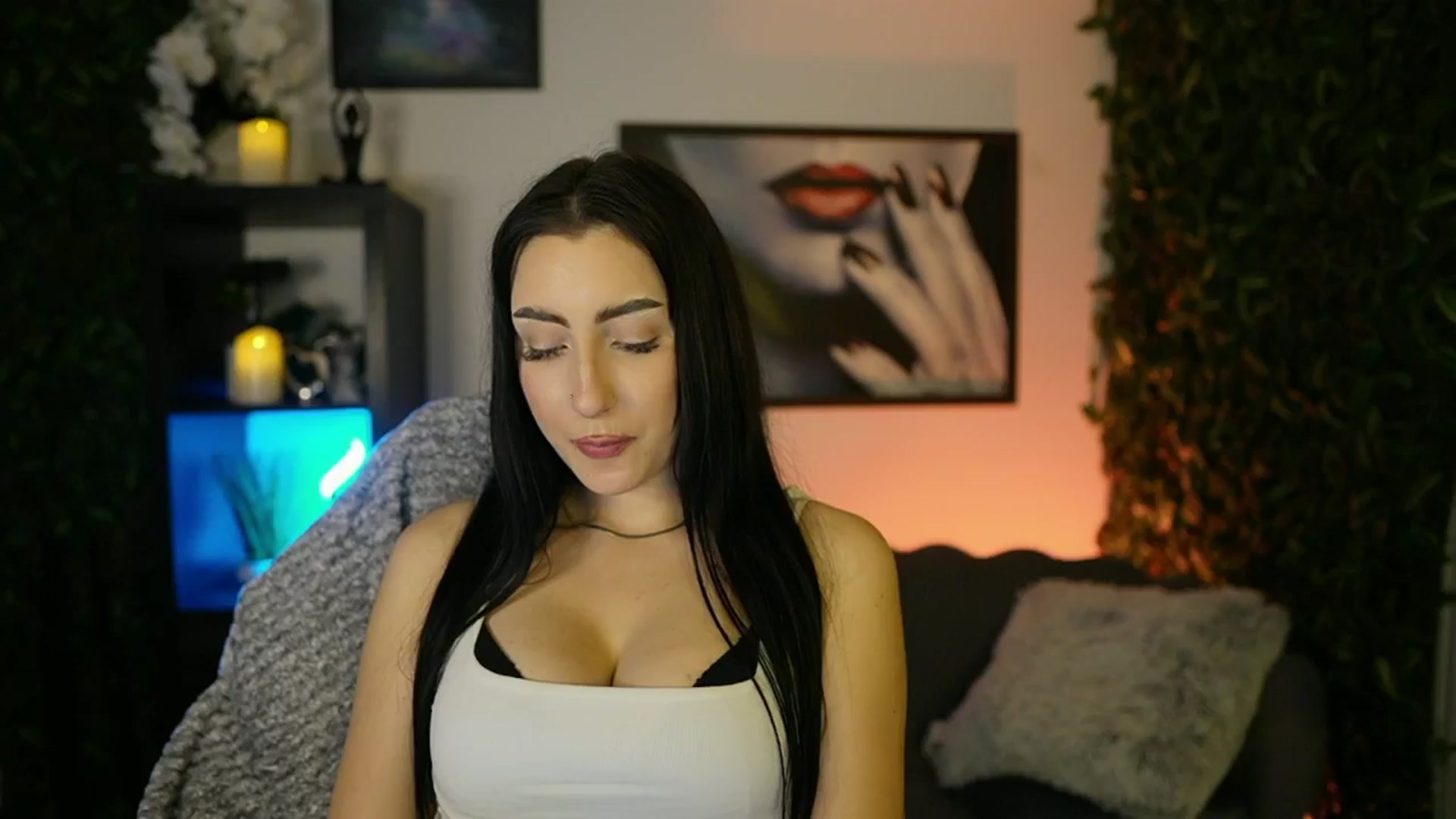 Gallery image thumbnail from Bree_Morgan's myfreecams stream on, 06/02/2025, 18:04 image 7 of 20