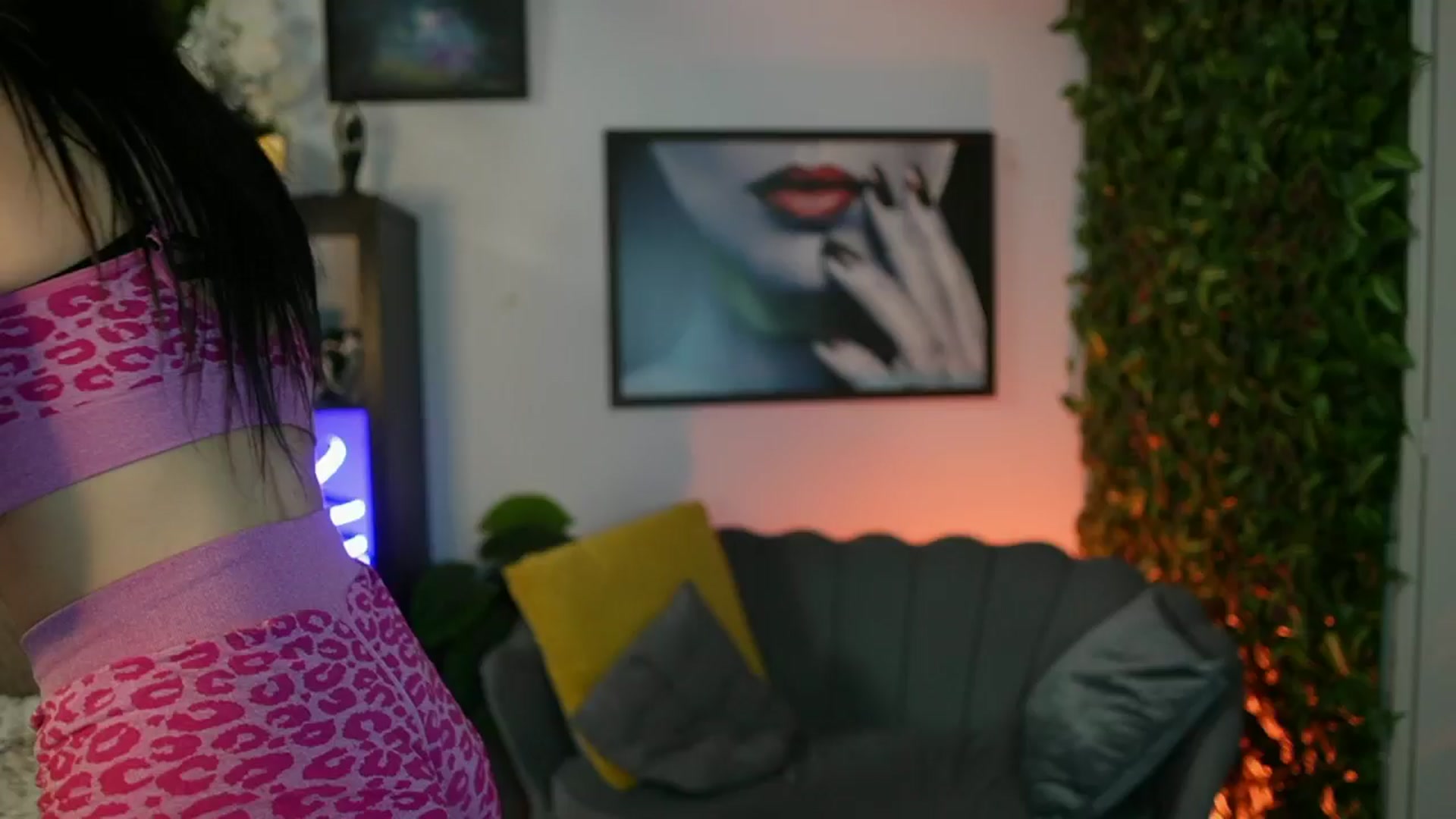 Gallery image thumbnail from Bree_Morgan's myfreecams stream on, 06/12/2025, 14:07 image 15 of 20
