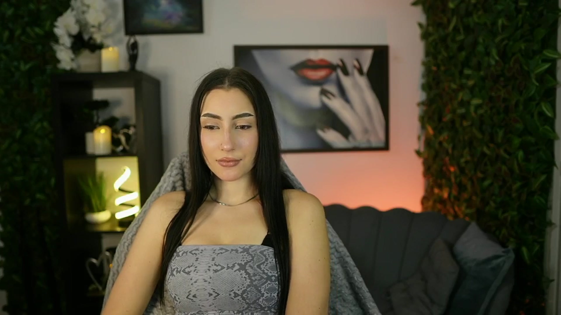 Gallery image thumbnail from Bree_Morgan's myfreecams stream on, 06/15/2025, 13:34 image 17 of 20