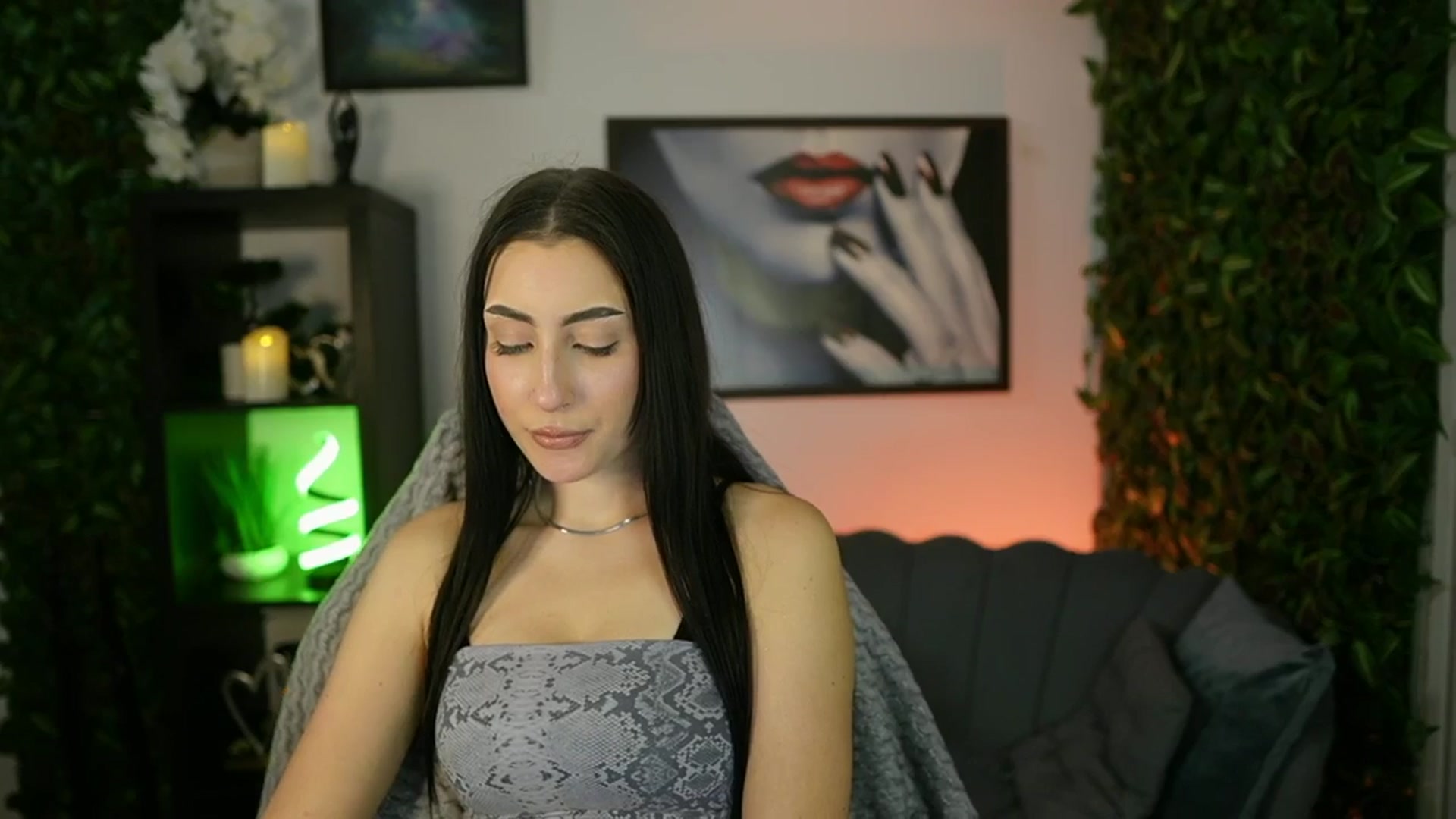 Gallery image thumbnail from Bree_Morgan's myfreecams stream on, 06/15/2025, 13:34 image 13 of 20