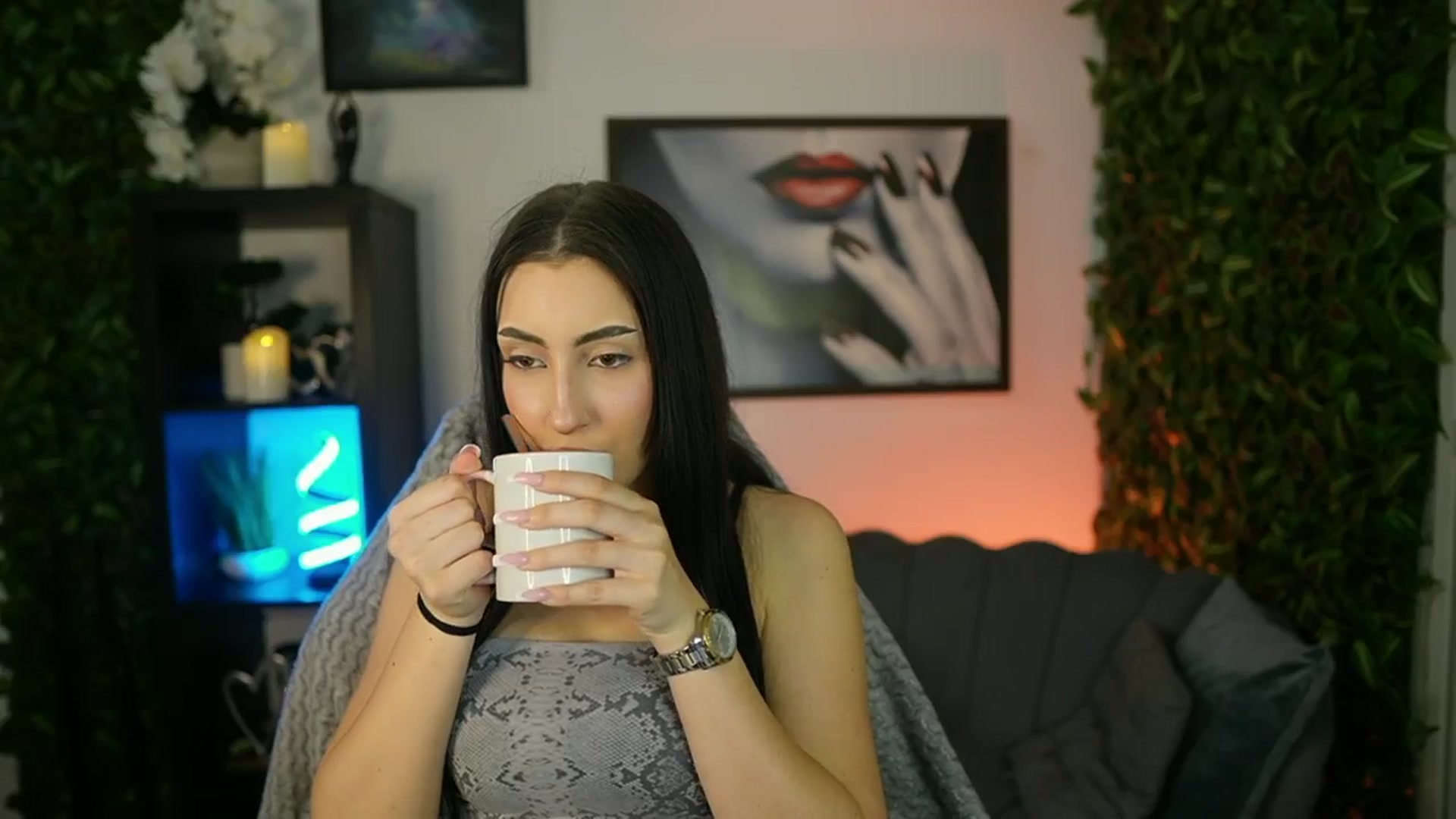 Gallery image thumbnail from Bree_Morgan's myfreecams stream on, 06/15/2025, 13:34 image 18 of 20