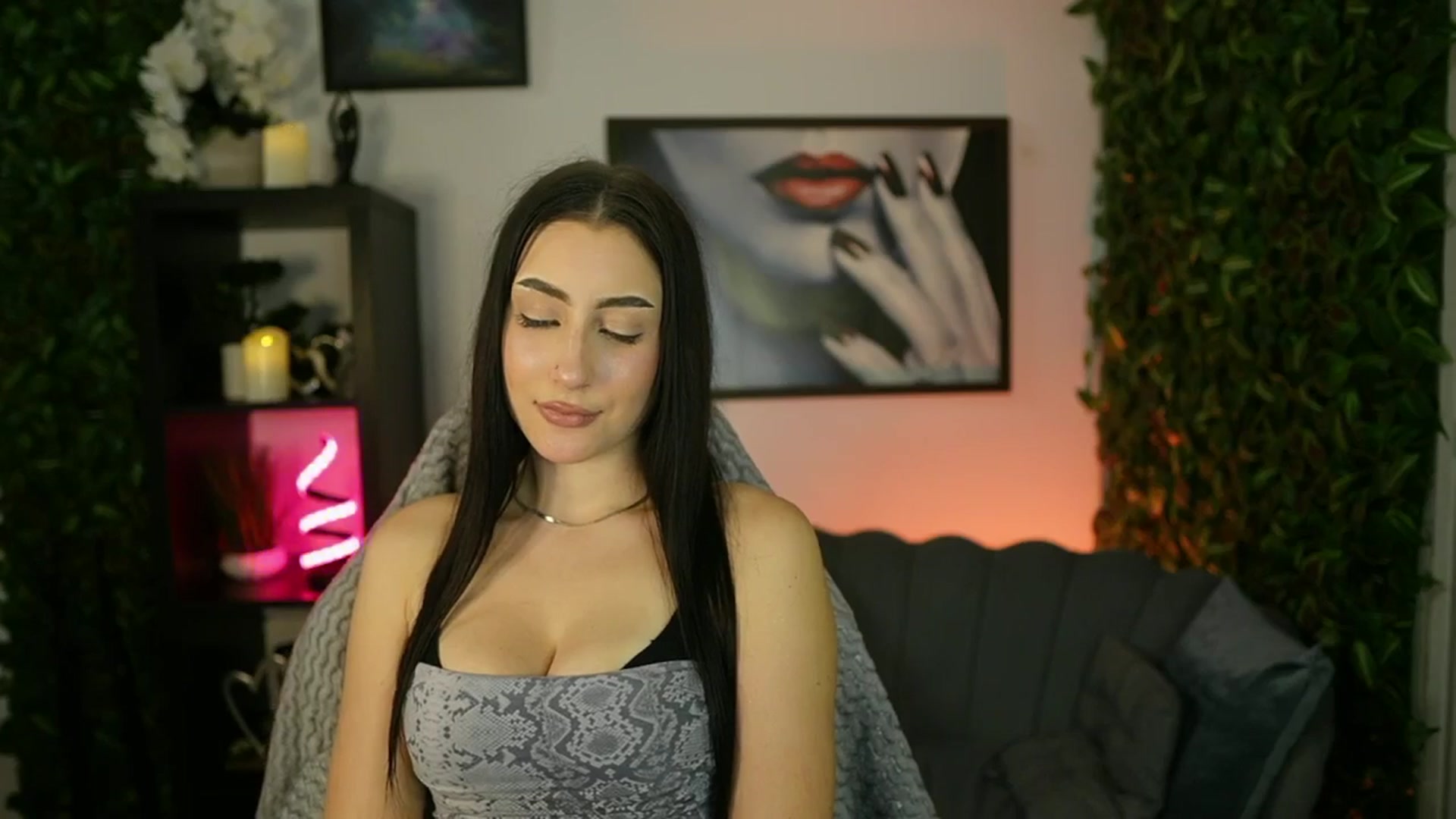 Gallery image thumbnail from Bree_Morgan's myfreecams stream on, 06/15/2025, 15:19 image 9 of 20