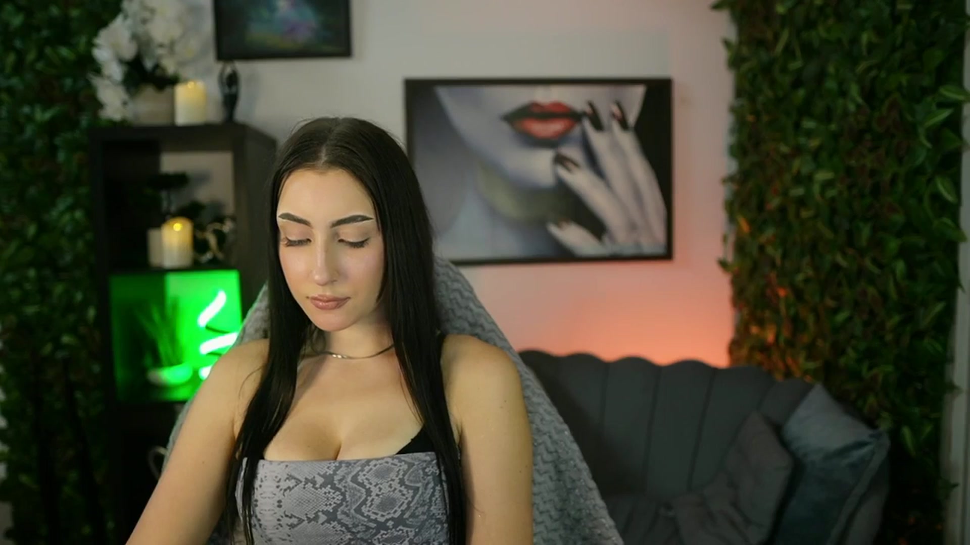 Gallery image thumbnail from Bree_Morgan's myfreecams stream on, 06/15/2025, 15:19 image 4 of 20