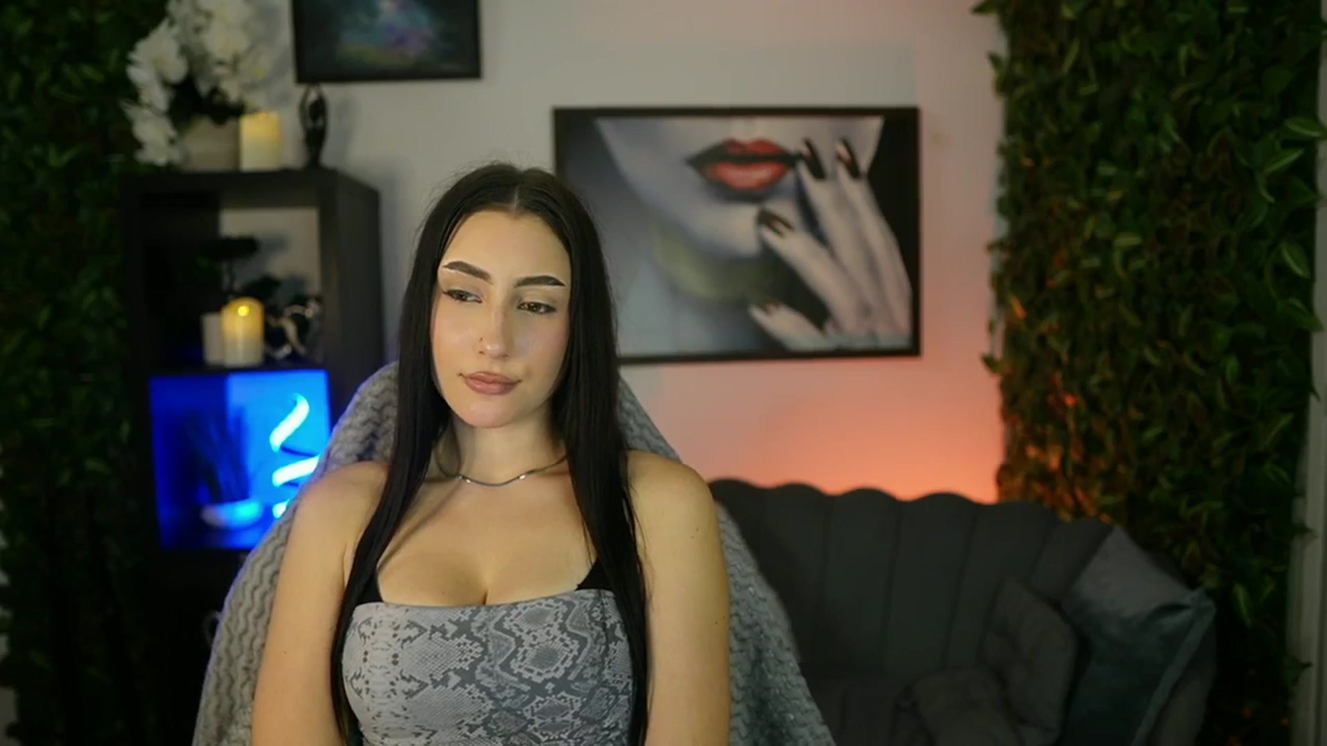 Gallery image thumbnail from Bree_Morgan's myfreecams stream on, 06/15/2025, 15:19 image 14 of 20