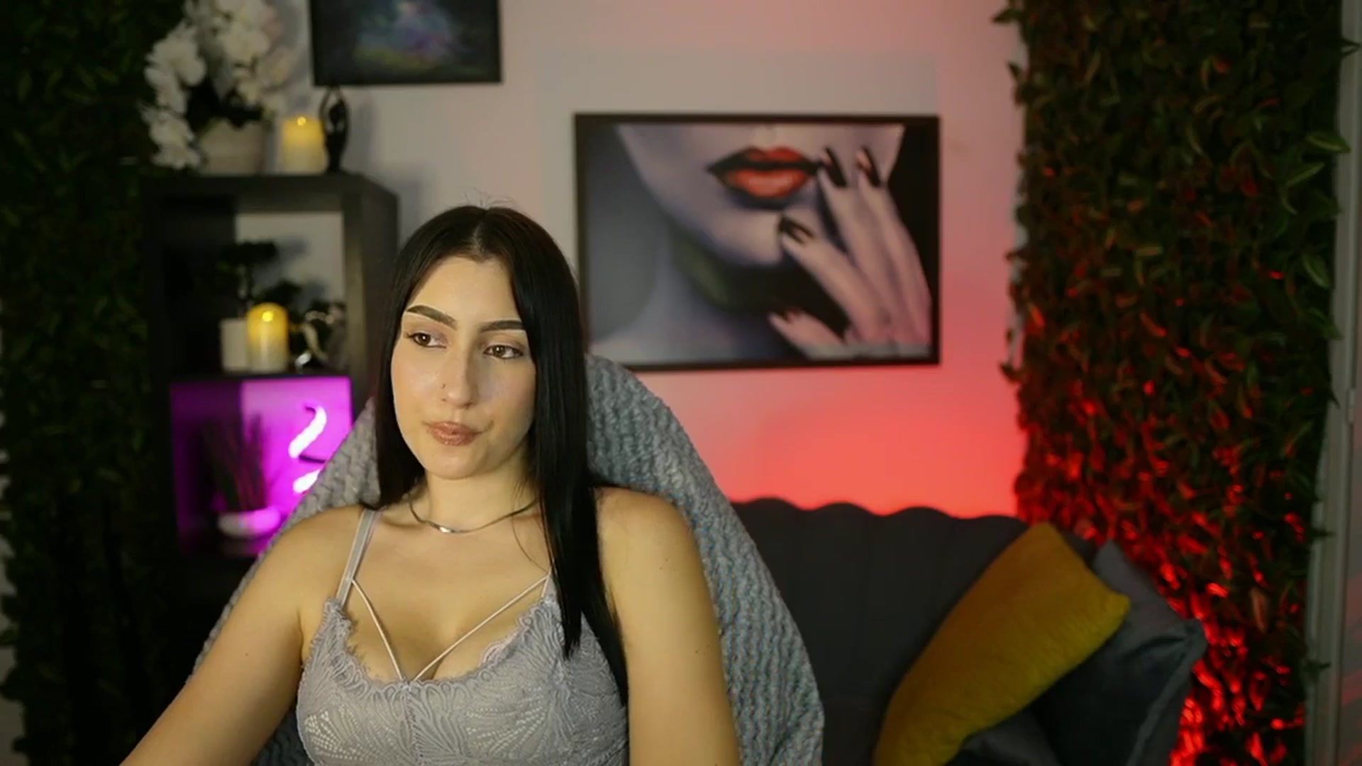 Gallery image thumbnail from Bree_Morgan's myfreecams stream on, 06/19/2025, 17:33 image 14 of 20