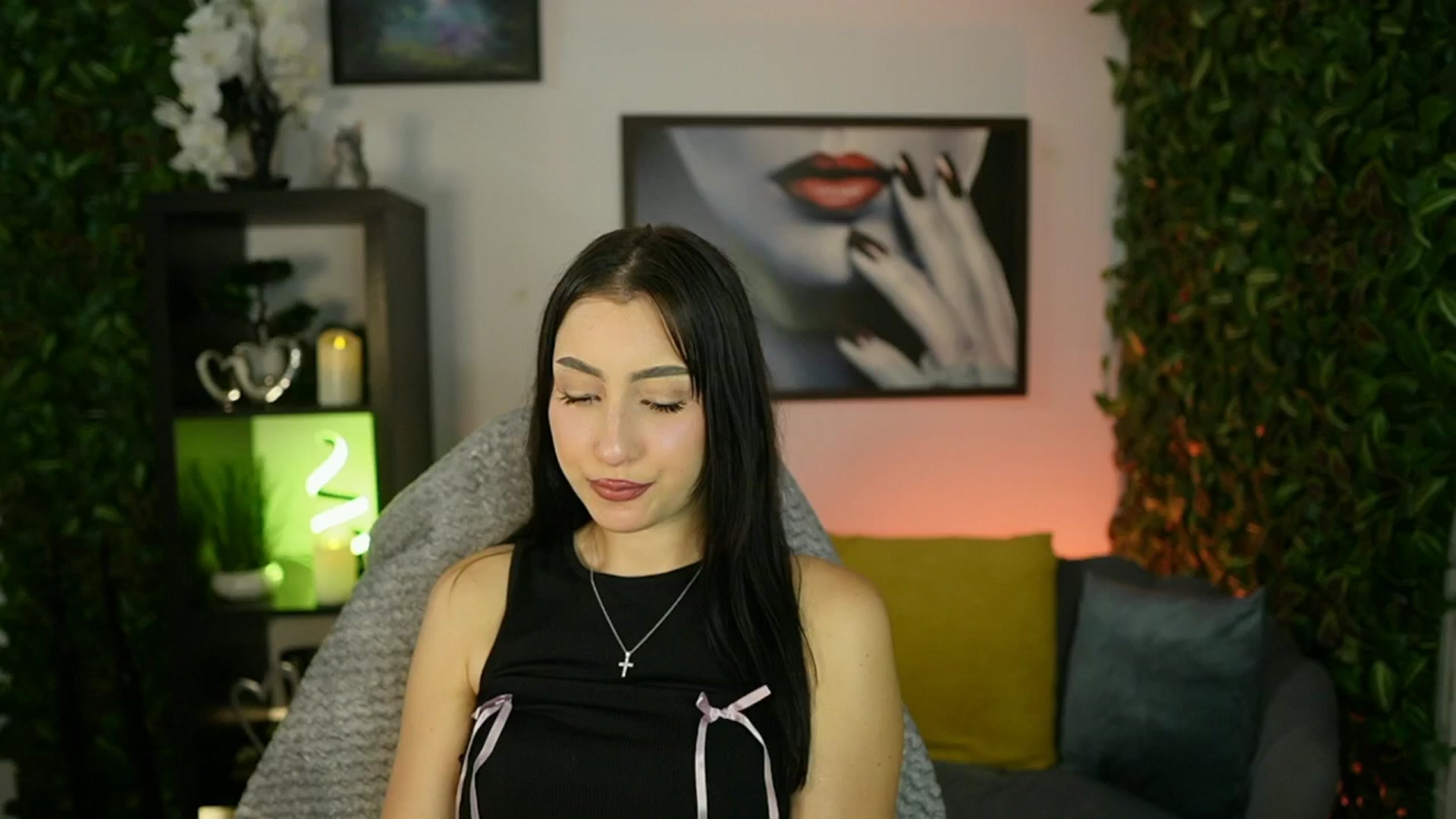 Gallery image thumbnail from Bree_Morgan's myfreecams stream on, 06/24/2025, 15:10 image 7 of 20