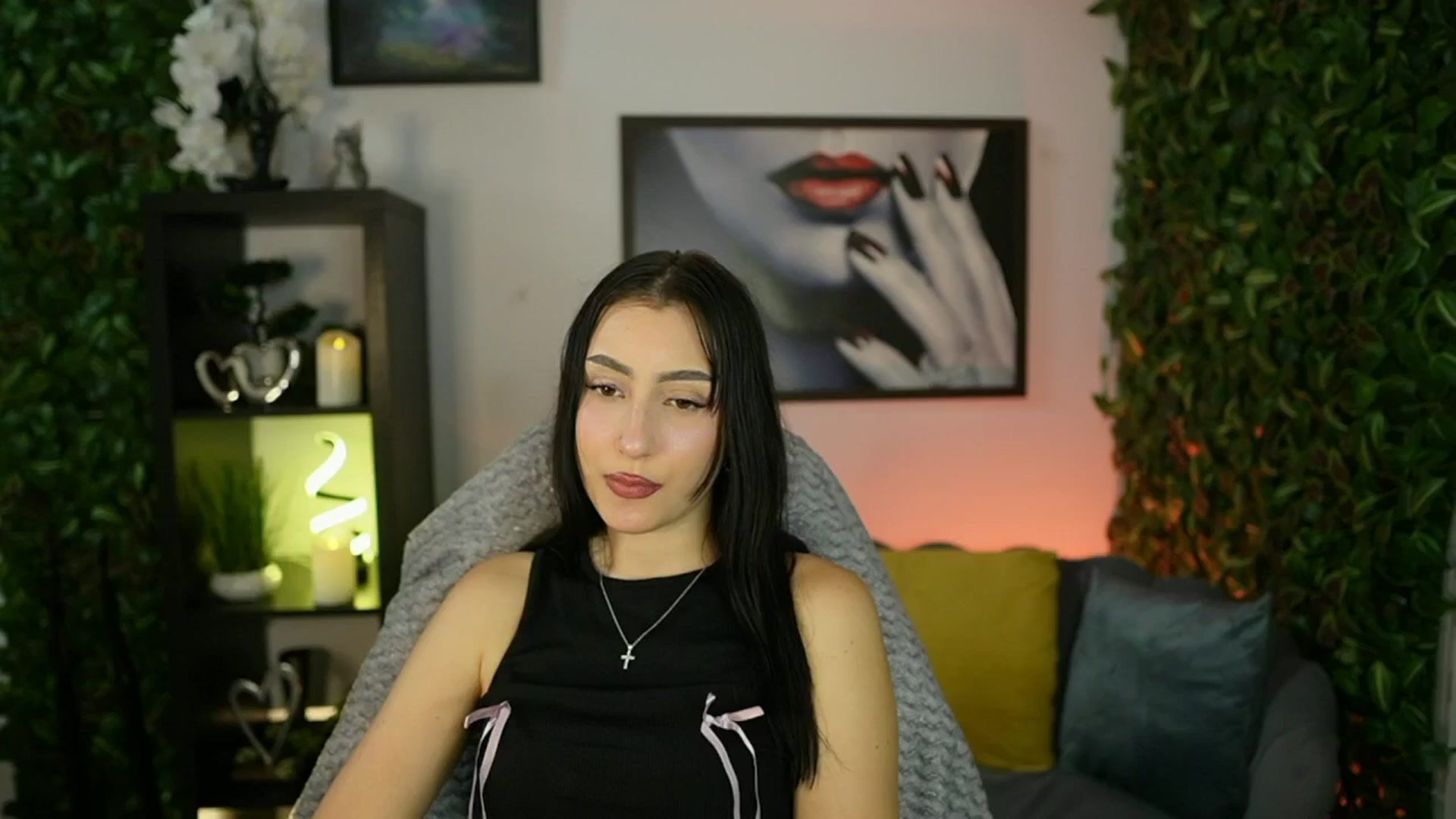 Gallery image thumbnail from Bree_Morgan's myfreecams stream on, 06/24/2025, 15:10 image 13 of 20