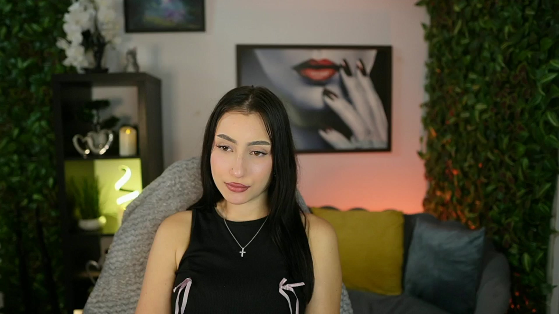 Gallery image thumbnail from Bree_Morgan's myfreecams stream on, 06/24/2025, 15:10 image 14 of 20