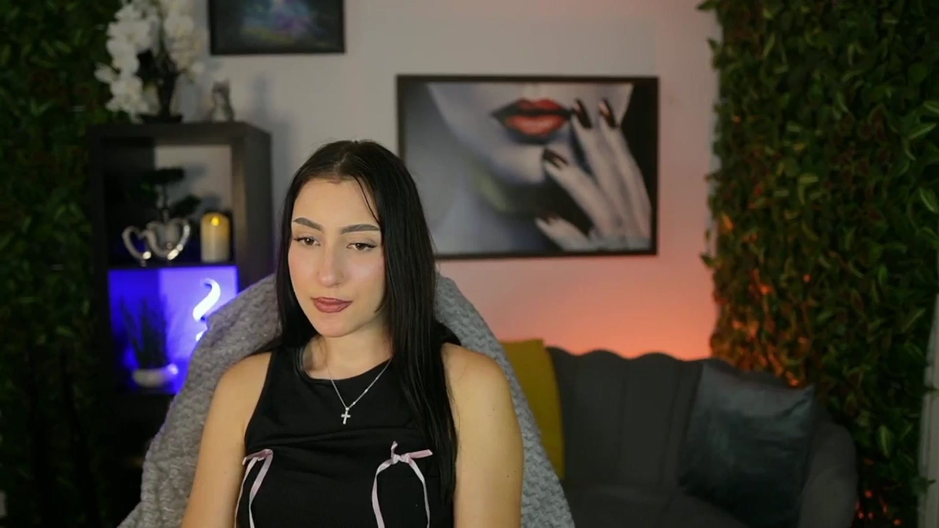 Gallery image thumbnail from Bree_Morgan's myfreecams stream on, 06/24/2025, 15:58 image 16 of 20