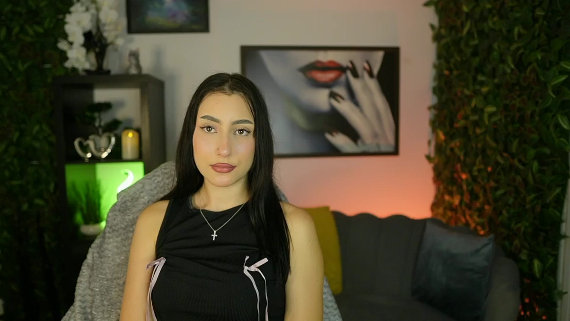 Gallery image thumbnail from Bree_Morgan's myfreecams stream on, 06/24/2025, 17:38 image 7 of 20