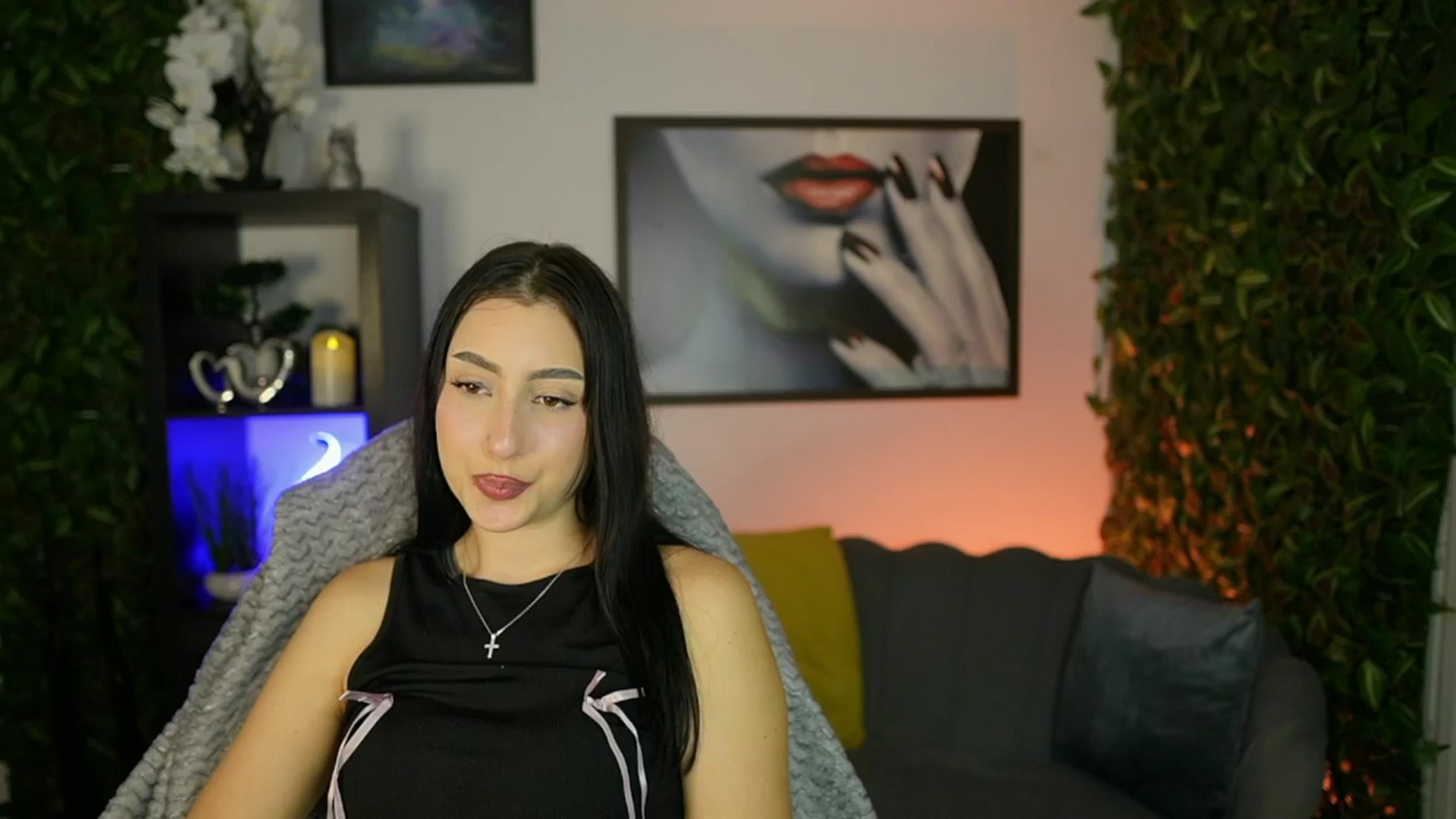 Gallery image thumbnail from Bree_Morgan's myfreecams stream on, 06/24/2025, 17:38 image 15 of 20