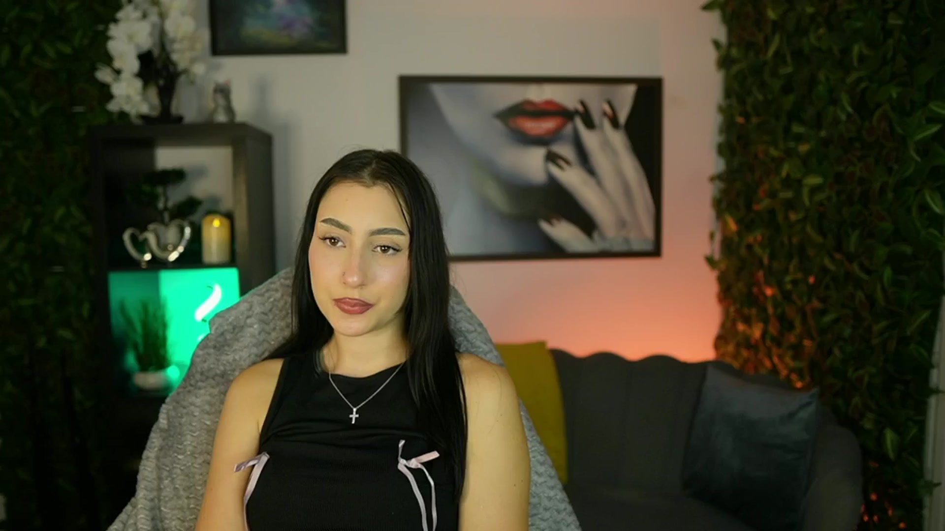 Gallery image thumbnail from Bree_Morgan's myfreecams stream on, 06/24/2025, 17:38 image 6 of 20