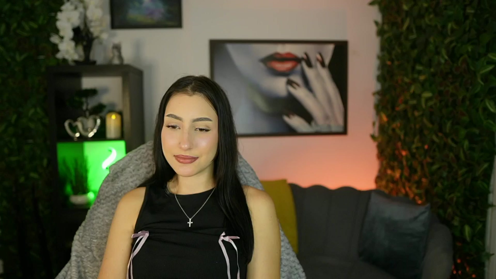 Gallery image thumbnail from Bree_Morgan's myfreecams stream on, 06/24/2025, 17:38 image 1 of 20