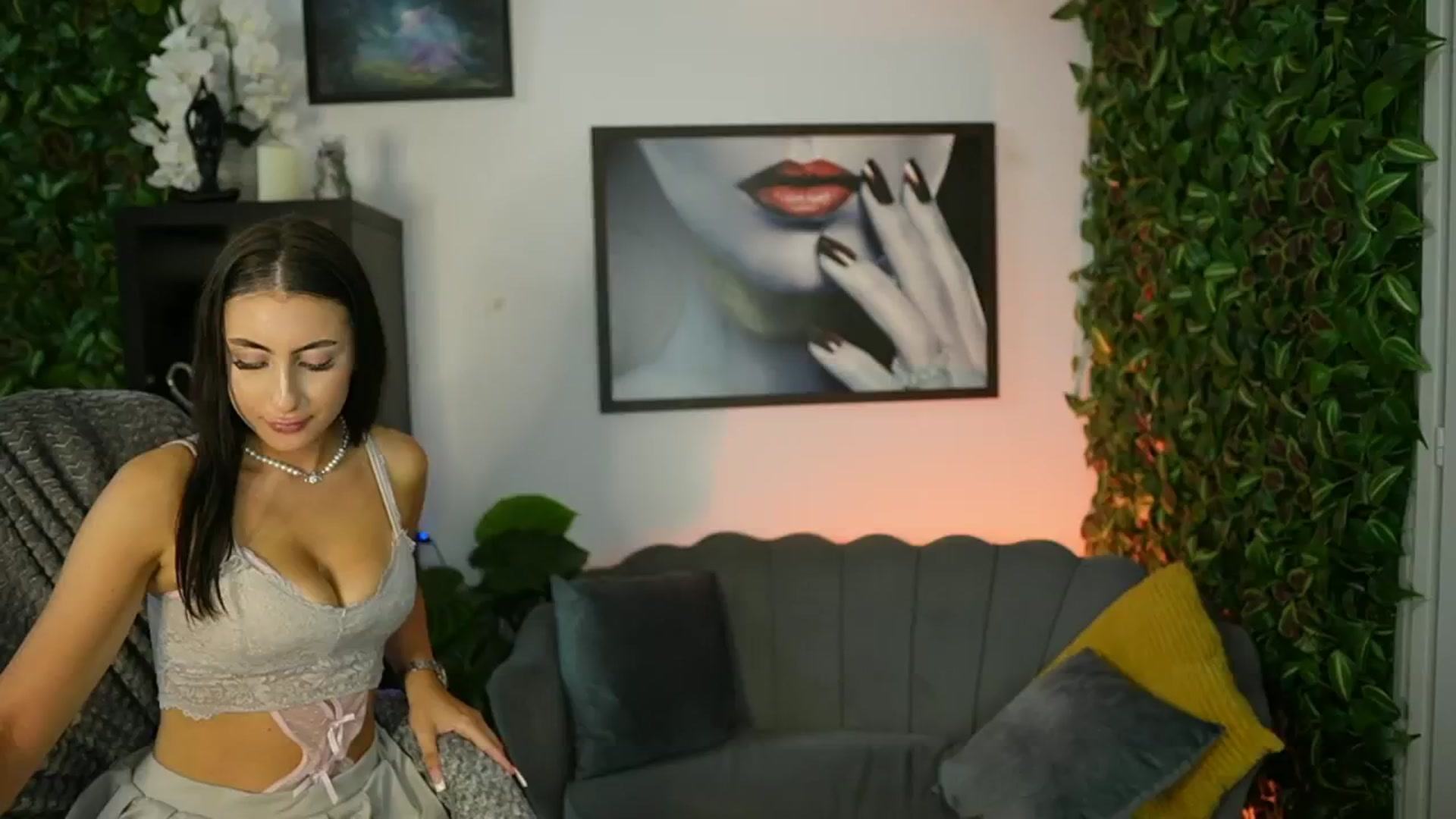 Gallery image thumbnail from Bree_Morgan's myfreecams stream on, 07/25/2025, 12:03 image 17 of 20