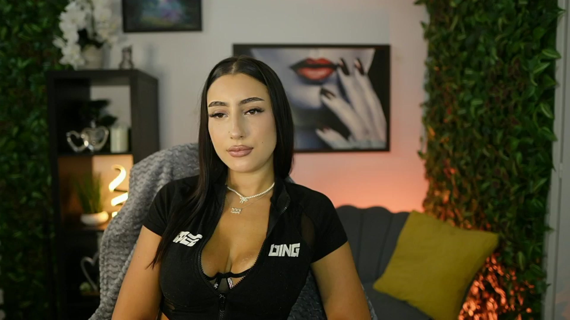 Gallery image thumbnail from Bree_Morgan's myfreecams stream on, 08/11/2025, 15:44 image 3 of 20