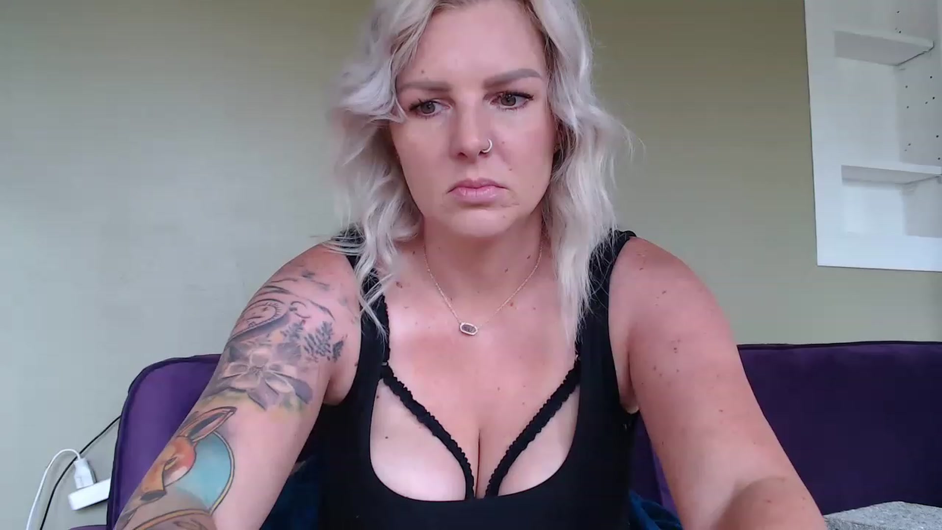 Gallery image thumbnail from Bree_xoxo's myfreecams stream on, 05/15/2023, 18:11 image 1 of 20