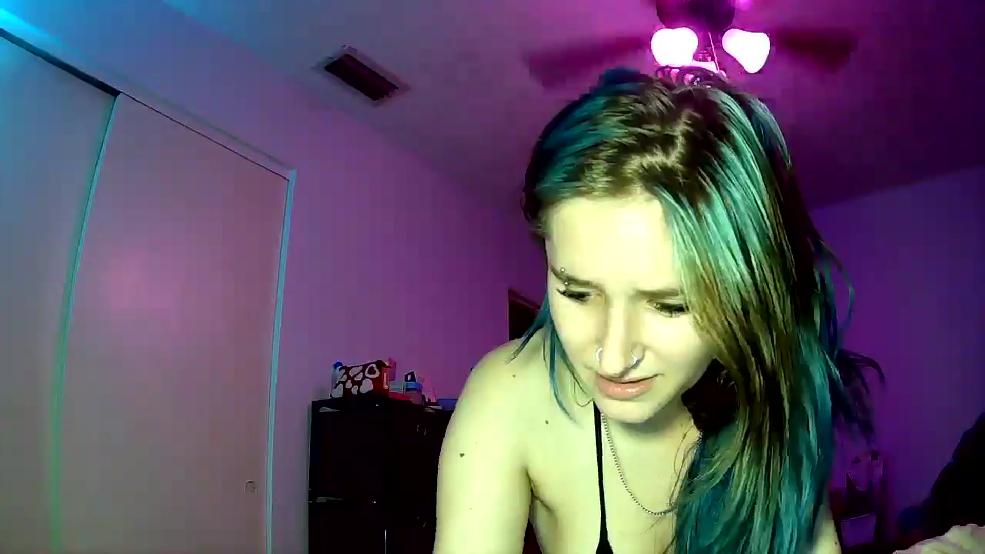 Gallery image thumbnail from Breeezybabi3's myfreecams stream on, 02/15/2026, 04:08 image 4 of 20