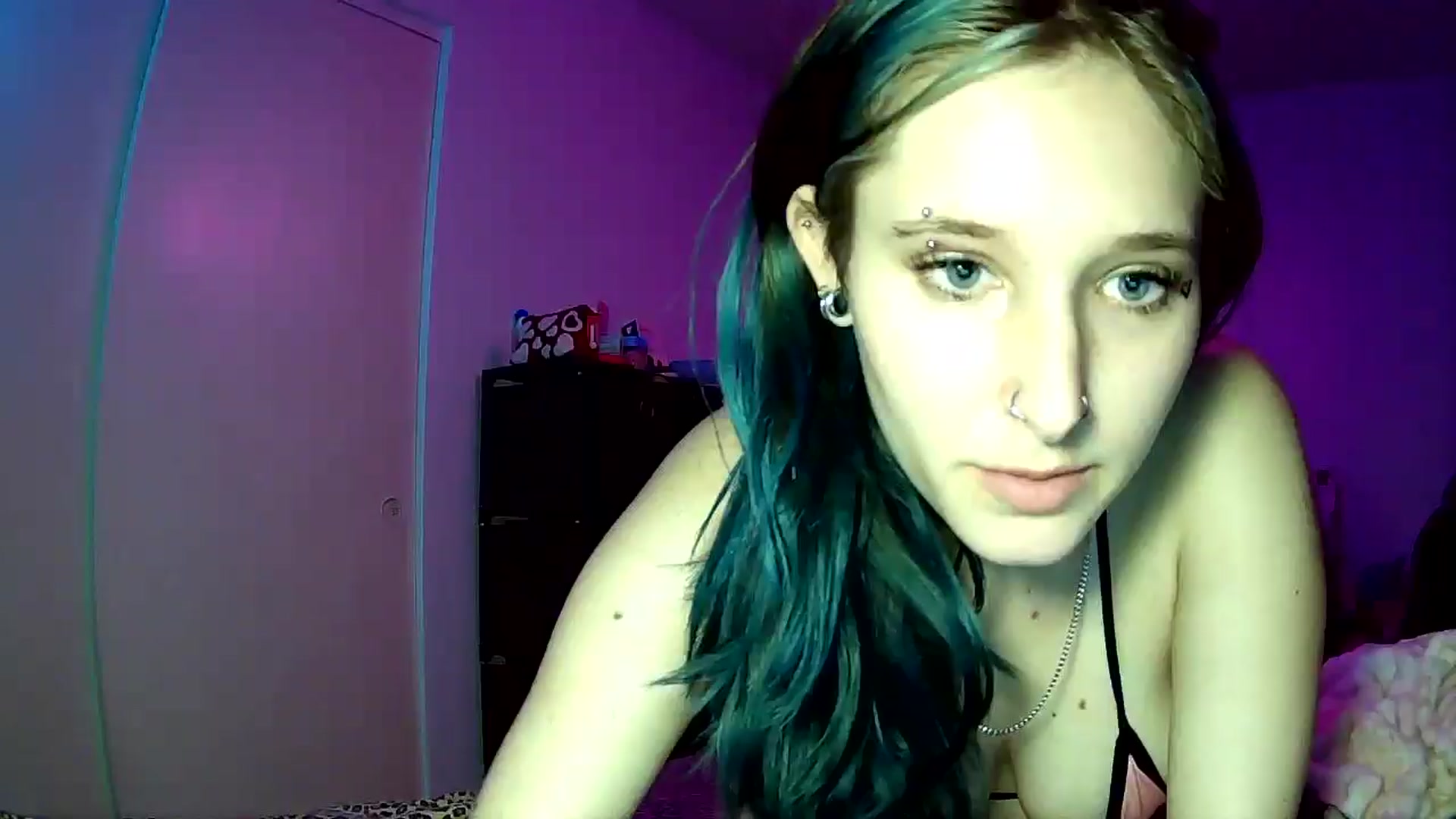 Gallery image thumbnail from Breeezybabi3's myfreecams stream on, 02/15/2026, 04:08 image 18 of 20