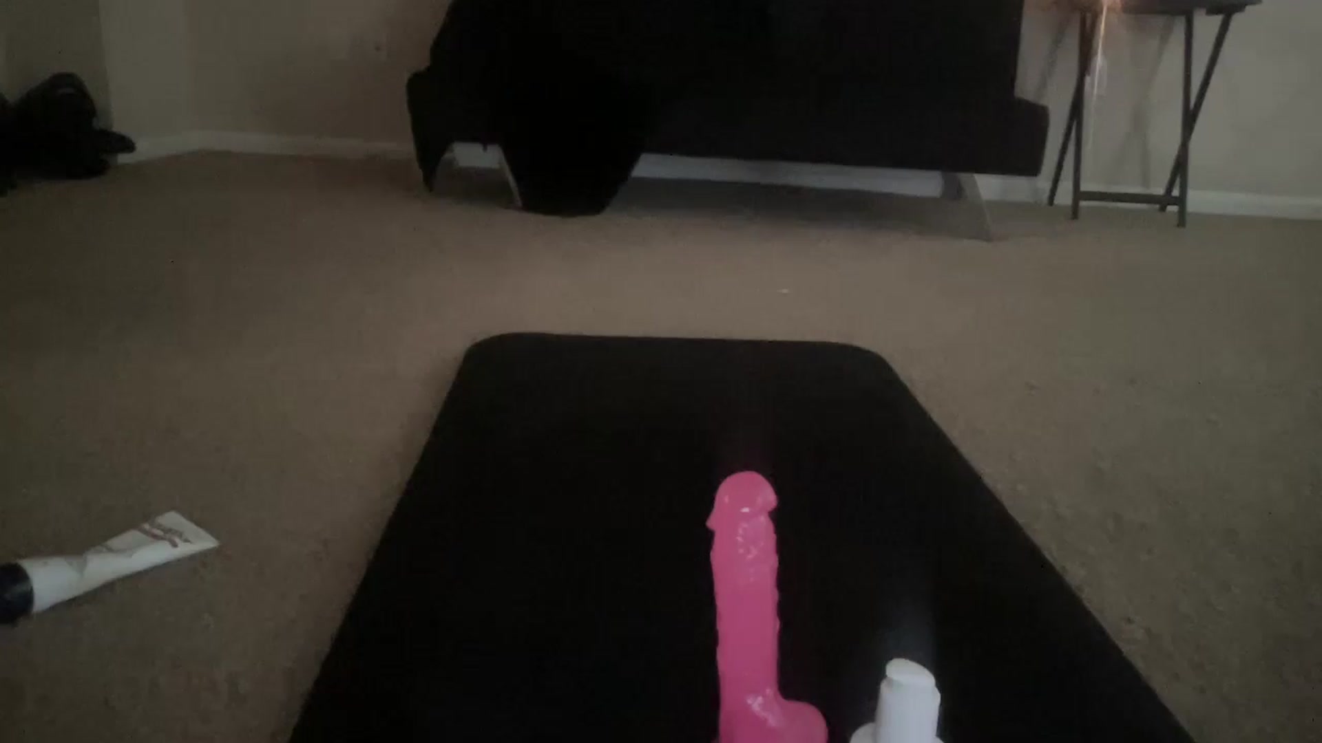 Gallery image thumbnail from BreesBirthday's myfreecams stream on, 06/08/2024, 20:36 image 9 of 20