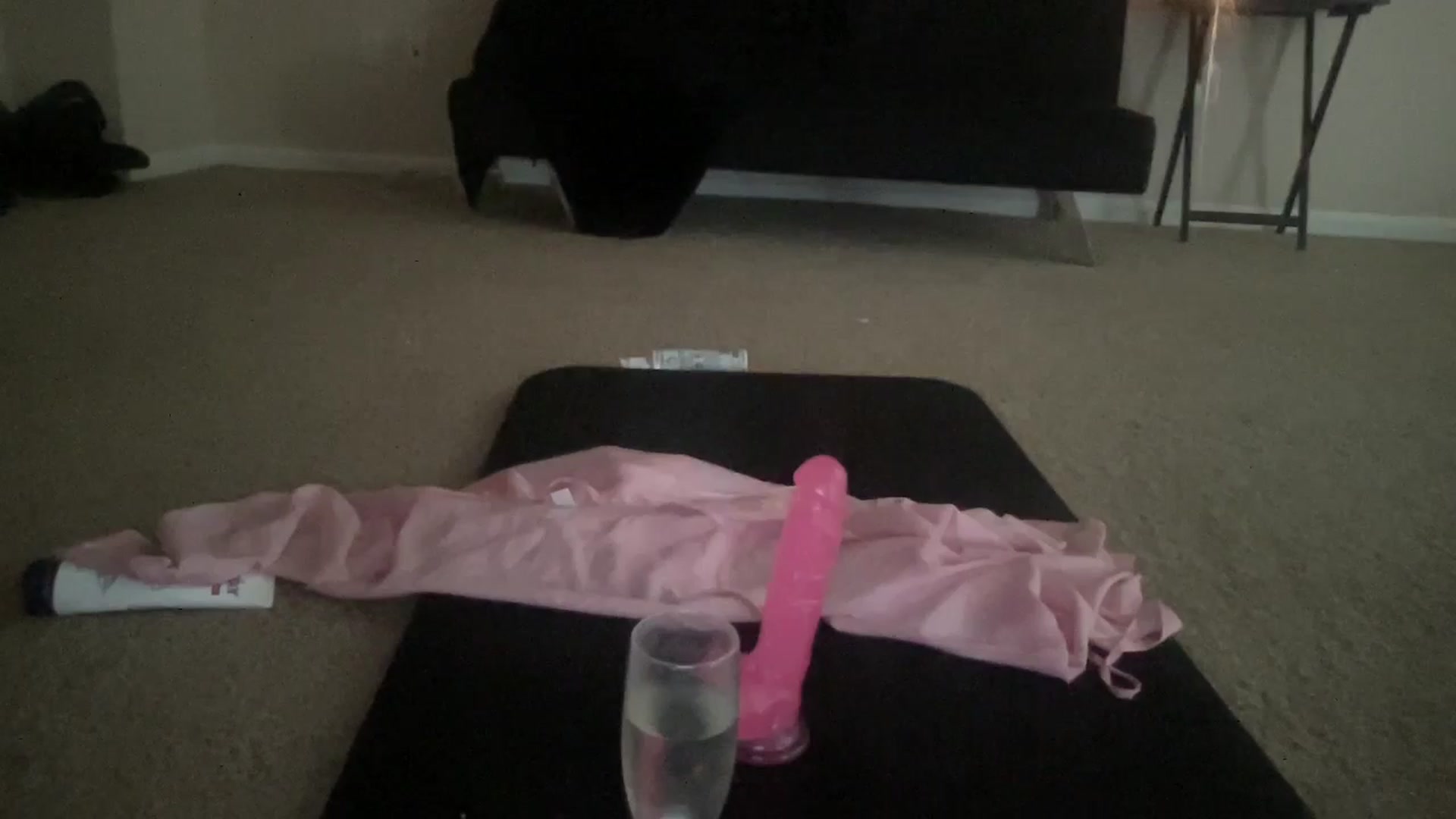 Gallery image thumbnail from BreesBirthday's myfreecams stream on, 06/08/2024, 20:36 image 14 of 20