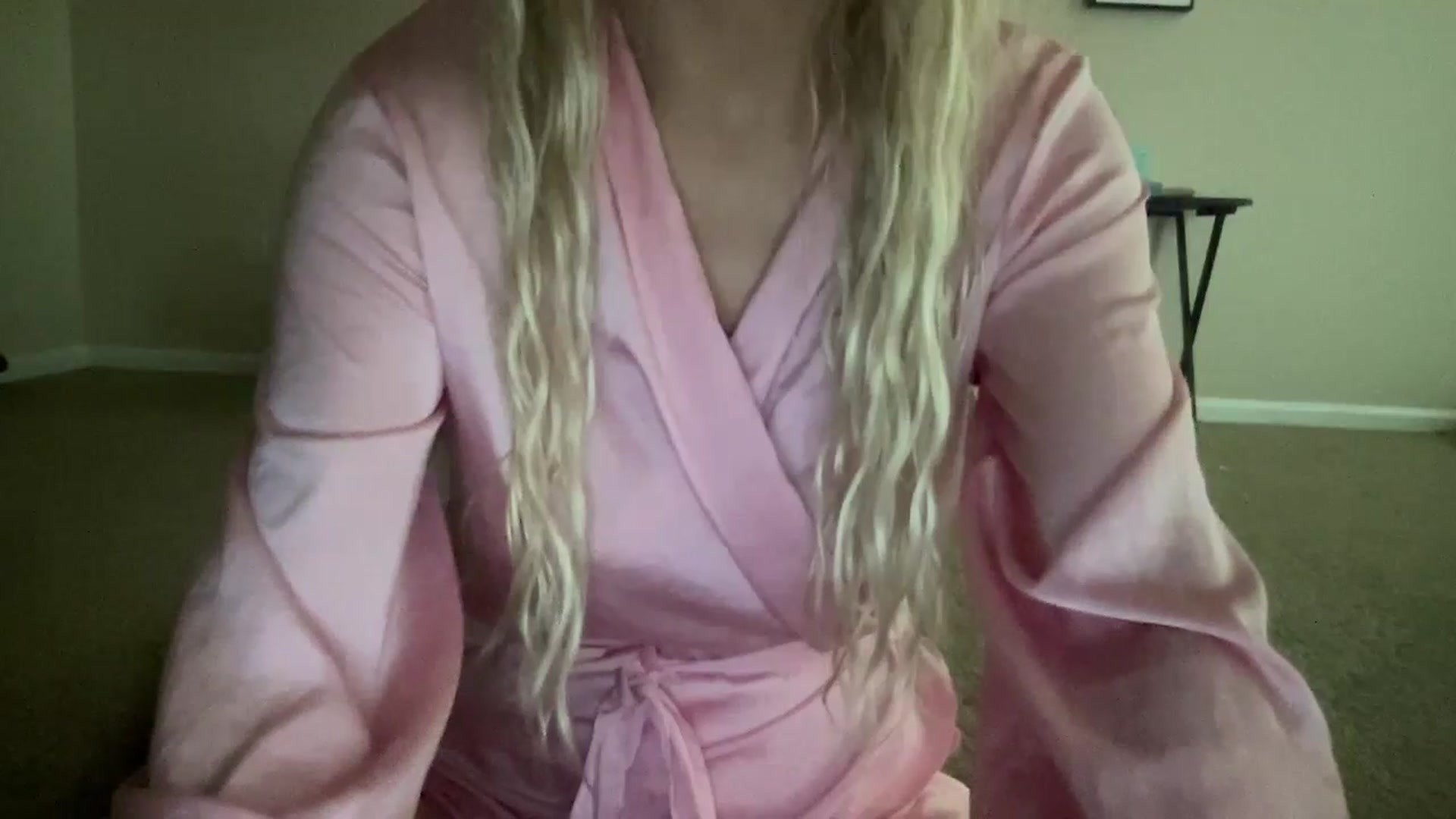 Gallery image thumbnail from BreesBirthday's myfreecams stream on, 06/11/2024, 19:09 image 9 of 20