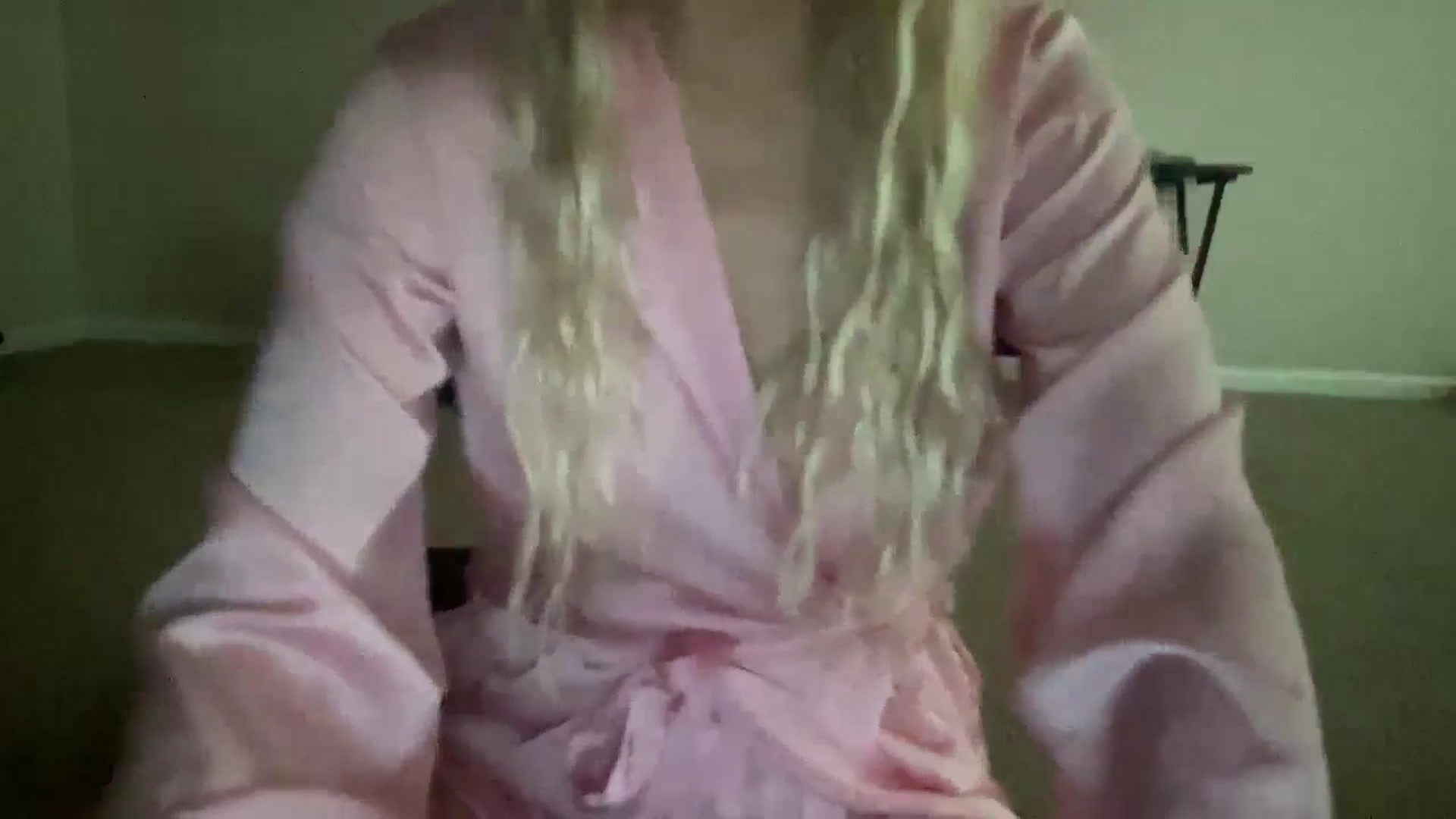 Gallery image thumbnail from BreesBirthday's myfreecams stream on, 06/11/2024, 19:09 image 19 of 20