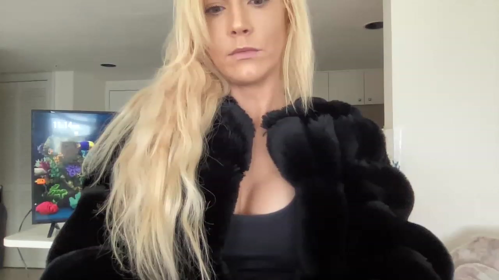 Gallery image thumbnail from Brees_ROOM's myfreecams stream on, 12/26/2022, 16:28 image 2 of 20