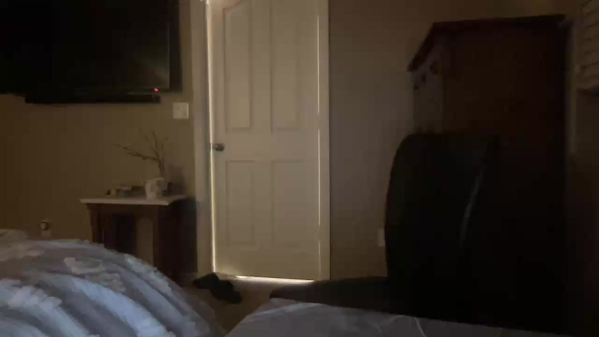 Gallery image thumbnail from Brees_ROOM's myfreecams stream on, 03/08/2023, 11:08 image 7 of 20