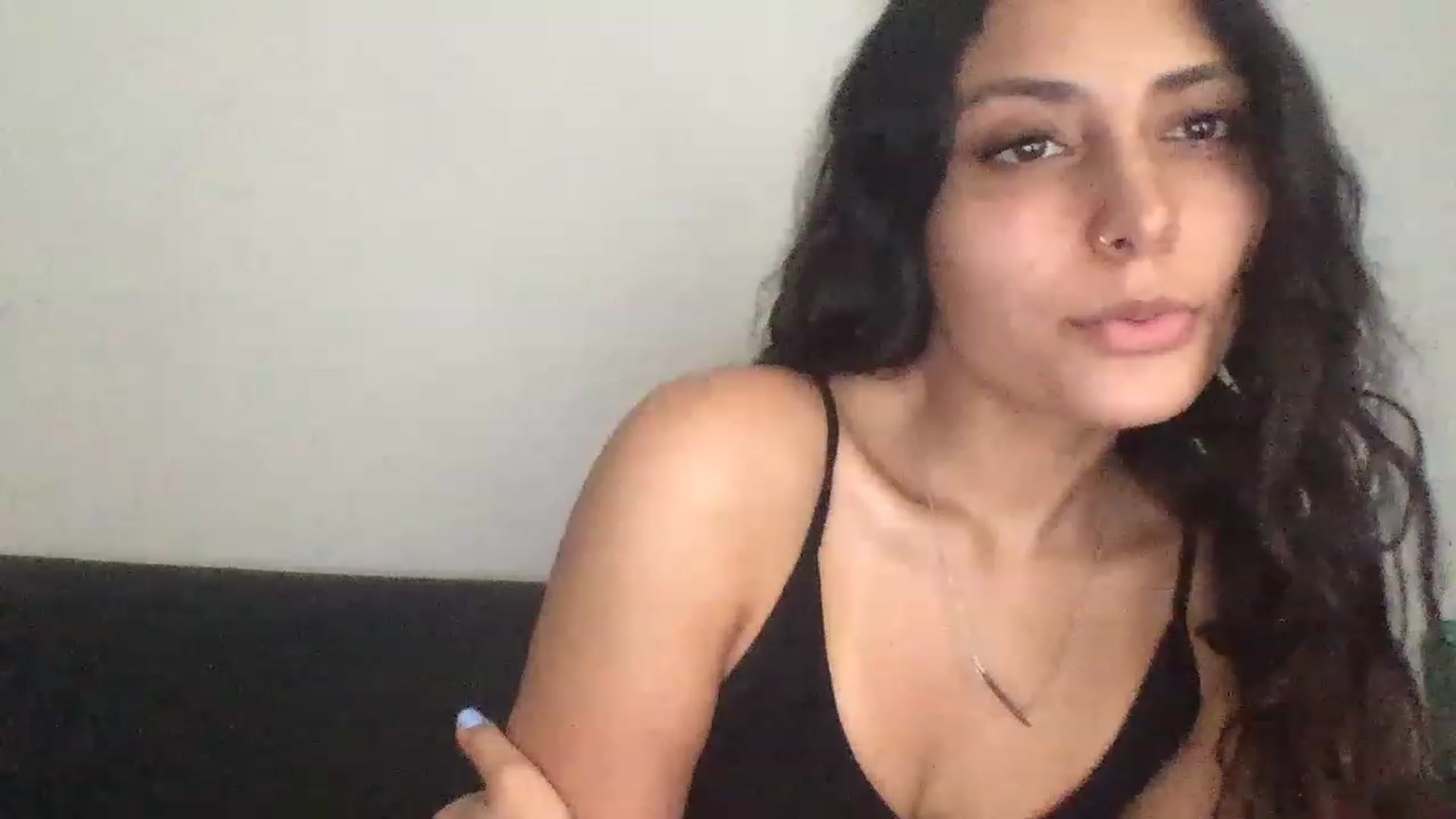 Gallery image thumbnail from Breezy6908's myfreecams stream on, 05/18/2023, 18:40 image 4 of 20