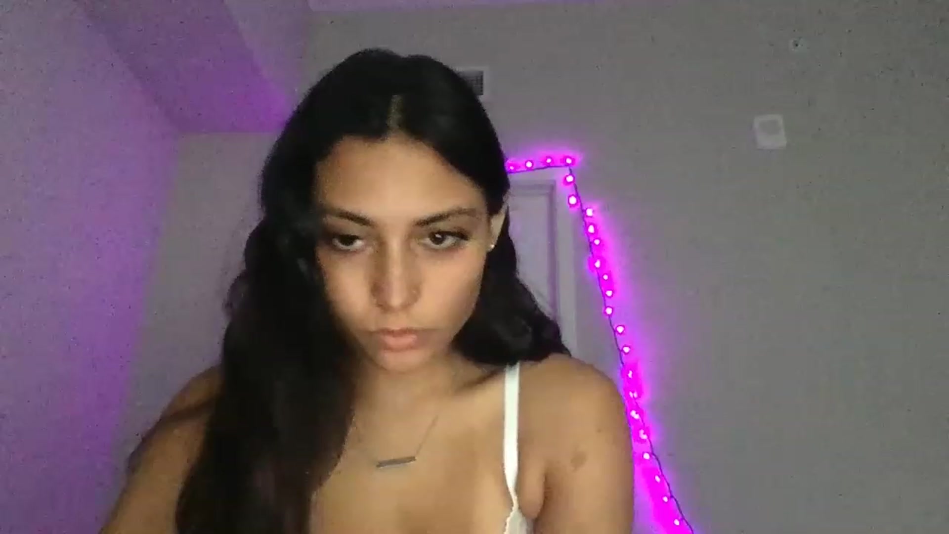 Gallery image thumbnail from Breezy6908's myfreecams stream on, 05/23/2023, 21:08 image 7 of 20