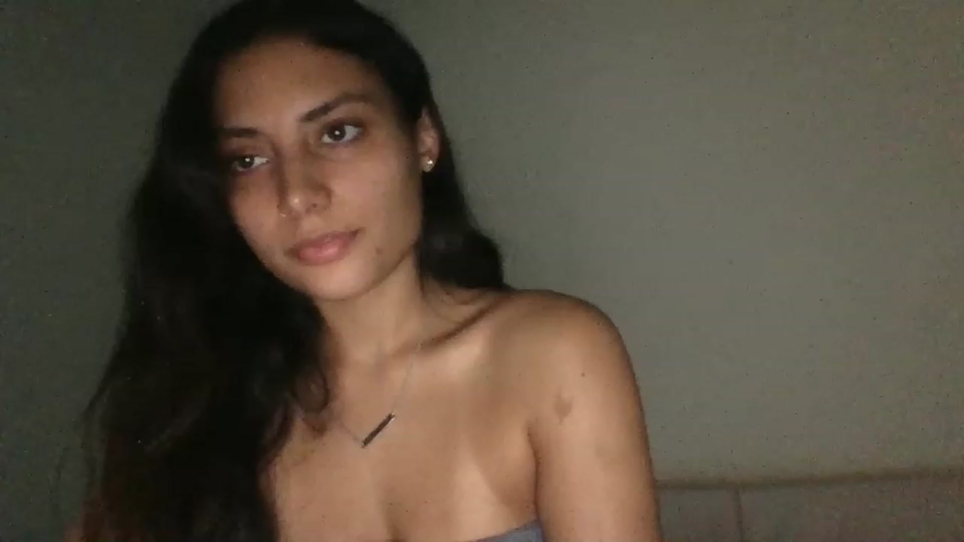 Gallery image thumbnail from Breezy6908's myfreecams stream on, 05/25/2023, 18:47 image 10 of 20