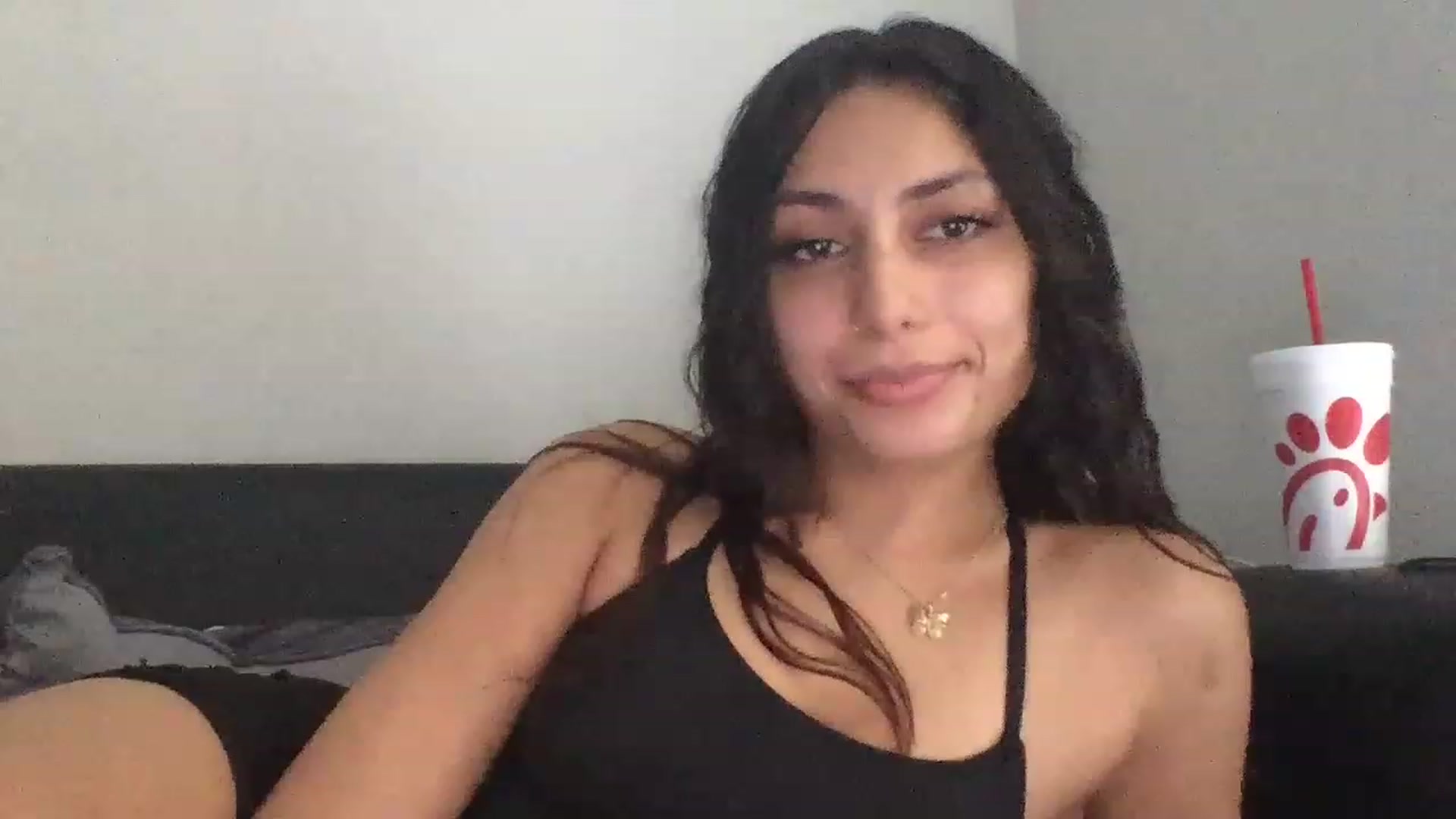 Gallery image thumbnail from Breezy6908's myfreecams stream on, 06/07/2023, 19:57 image 2 of 20