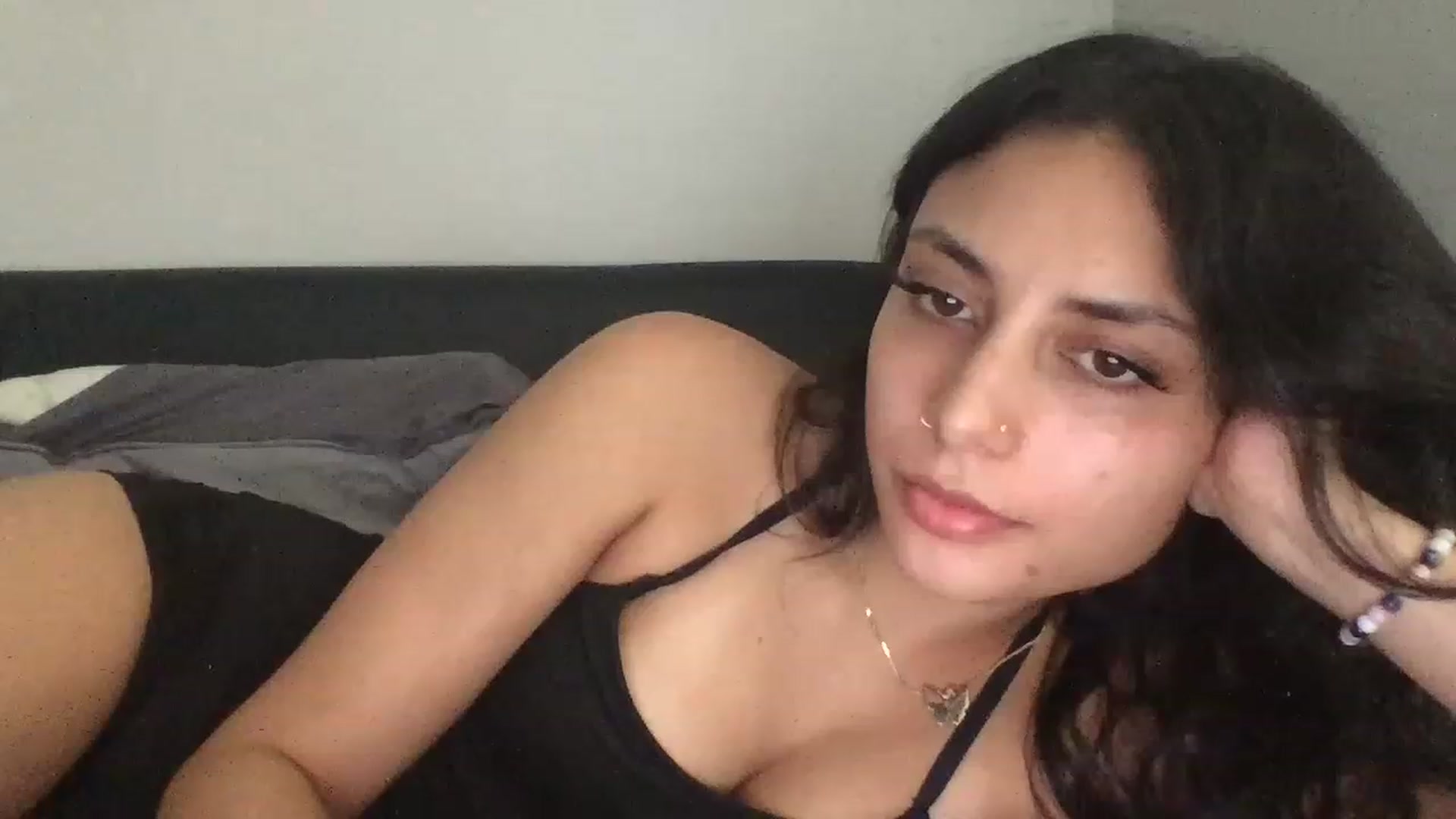 Gallery image thumbnail from Breezy6908's myfreecams stream on, 06/07/2023, 23:34 image 15 of 20