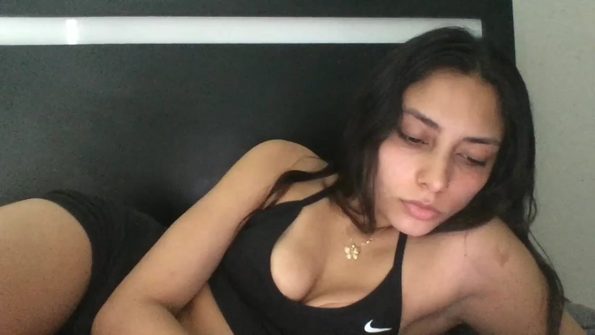 Gallery image thumbnail from Breezy6908's myfreecams stream on, 06/11/2023, 19:28 image 3 of 20