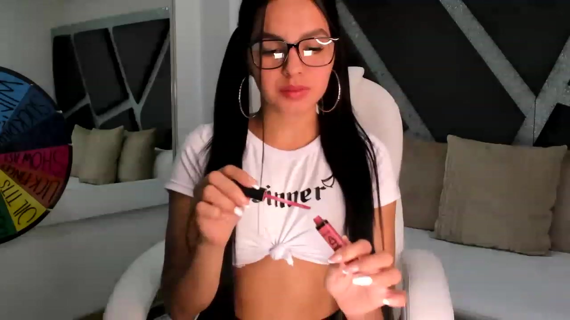 Gallery image thumbnail from BrendaBuiles's myfreecams stream on, 12/01/2022, 22:23 image 11 of 20