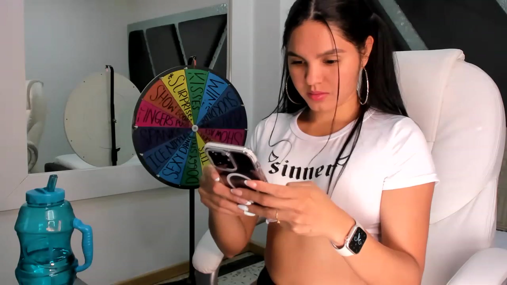 Gallery image thumbnail from BrendaBuiles's myfreecams stream on, 12/02/2022, 24:00 image 20 of 20