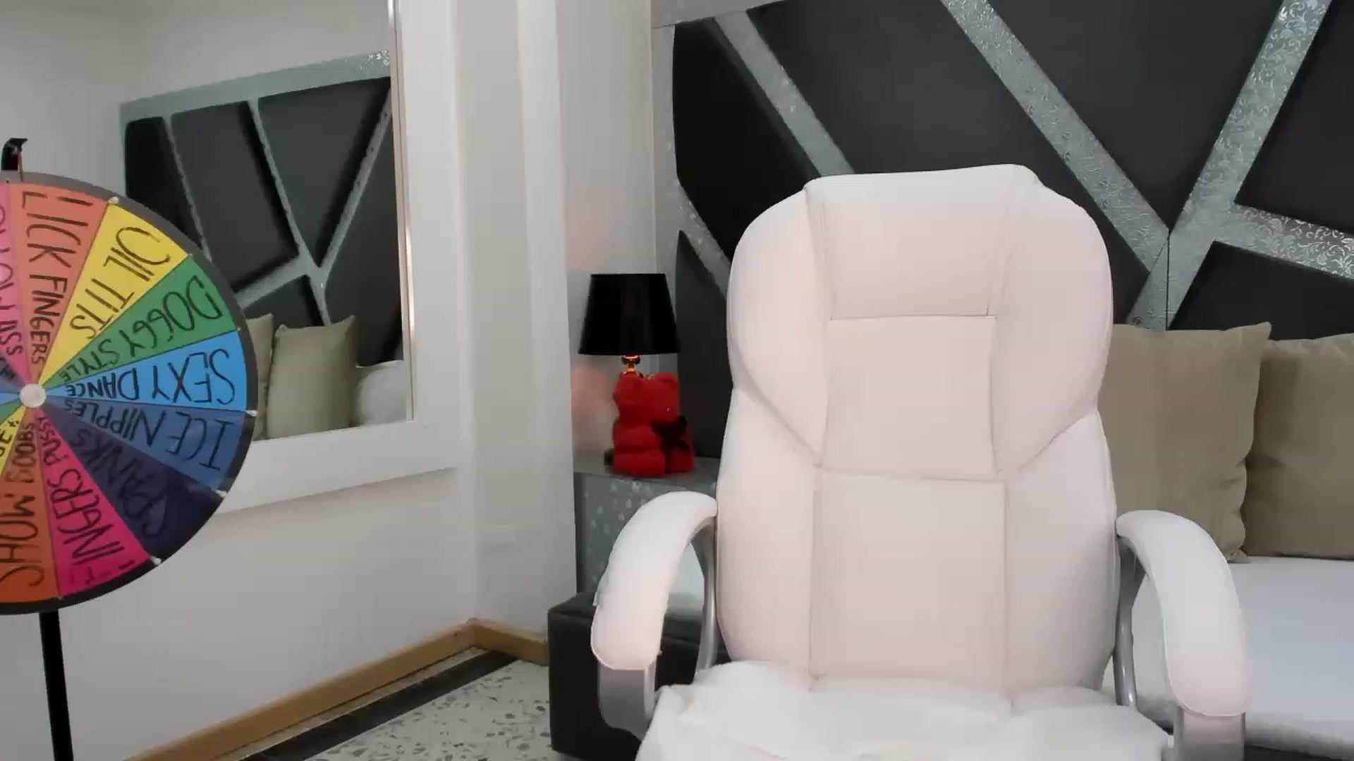 Gallery image thumbnail from BrendaBuiles's myfreecams stream on, 01/12/2023, 21:58 image 5 of 20