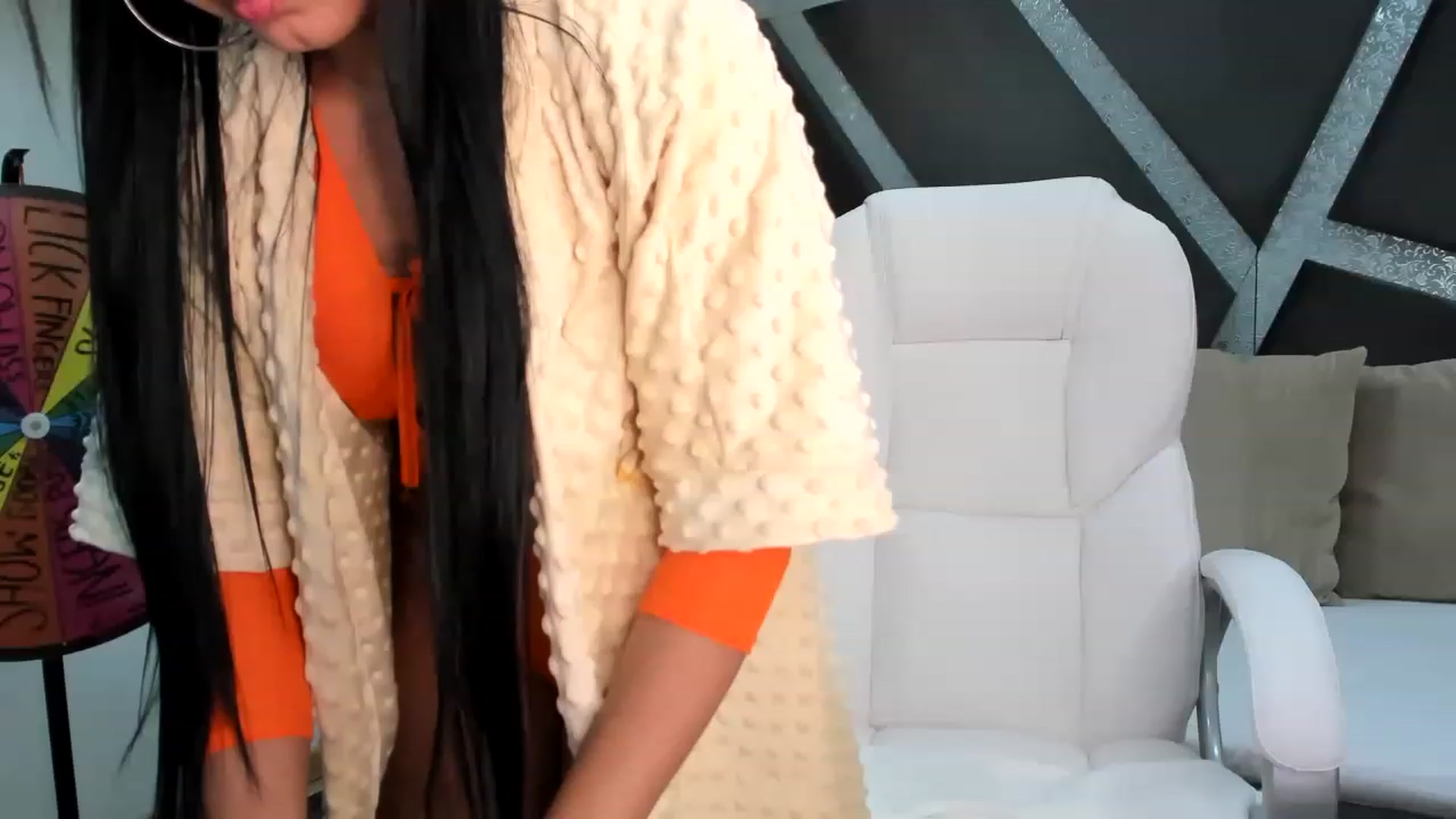 Gallery image thumbnail from BrendaBuiles's myfreecams stream on, 01/12/2023, 21:58 image 4 of 20