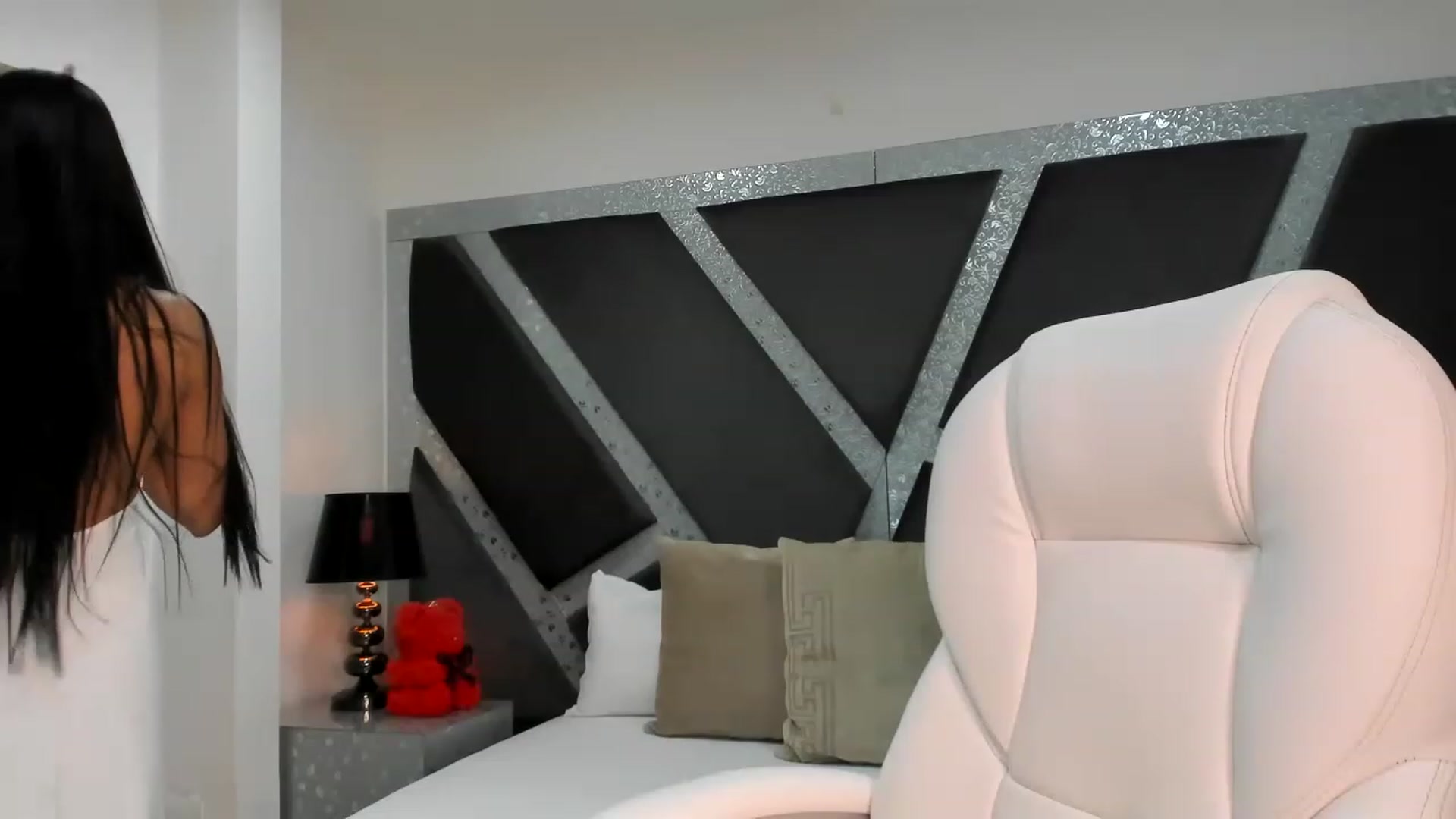 Gallery image thumbnail from BrendaBuiles's myfreecams stream on, 01/20/2023, 23:51 image 2 of 20