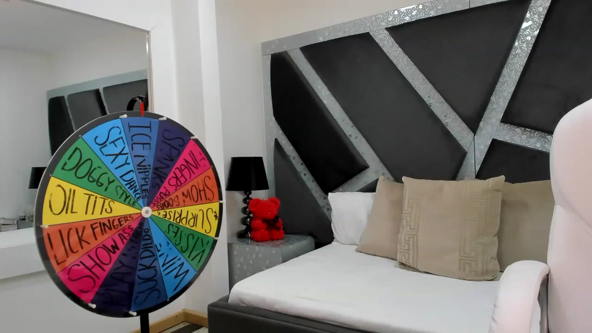 Gallery image thumbnail from BrendaBuiles's myfreecams stream on, 03/17/2023, 01:08 image 9 of 20