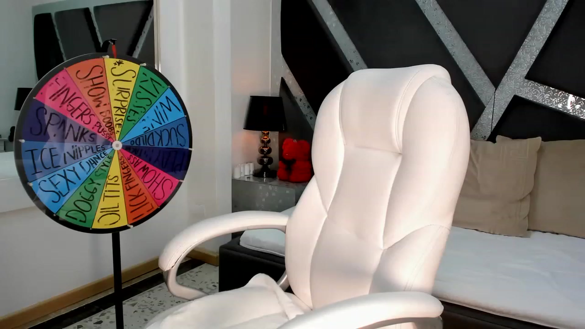Gallery image thumbnail from BrendaBuiles's myfreecams stream on, 07/08/2023, 03:07 image 18 of 20