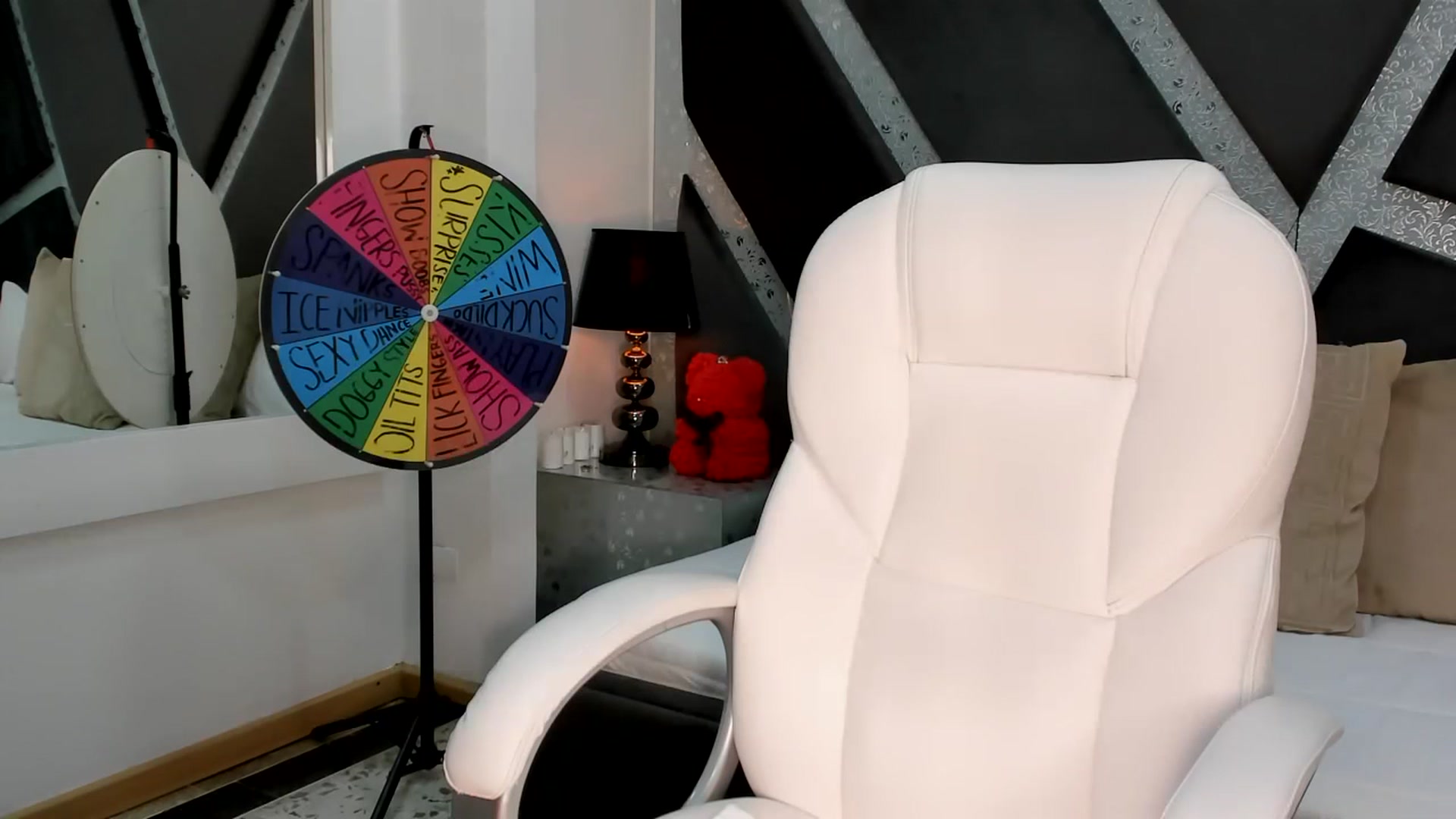 Gallery image thumbnail from BrendaBuiles's myfreecams stream on, 07/11/2023, 01:24 image 7 of 20